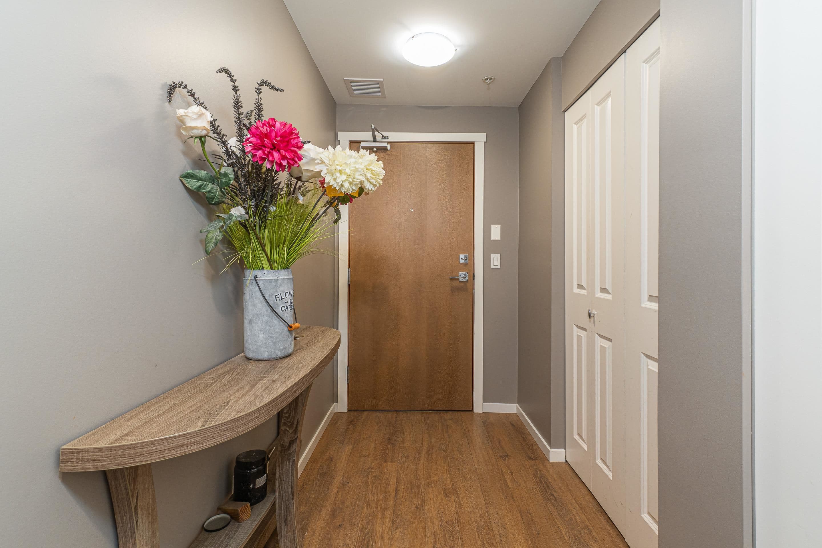 202 - 210 Lebleu Street, Coquitlam, V3K 4L6 — photo 2