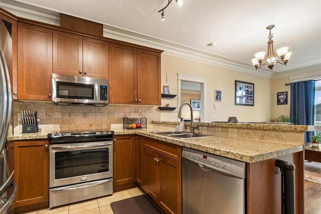 222 - 32729 Garibaldi Drive, Abbotsford, V2T 0A6 — photo 2