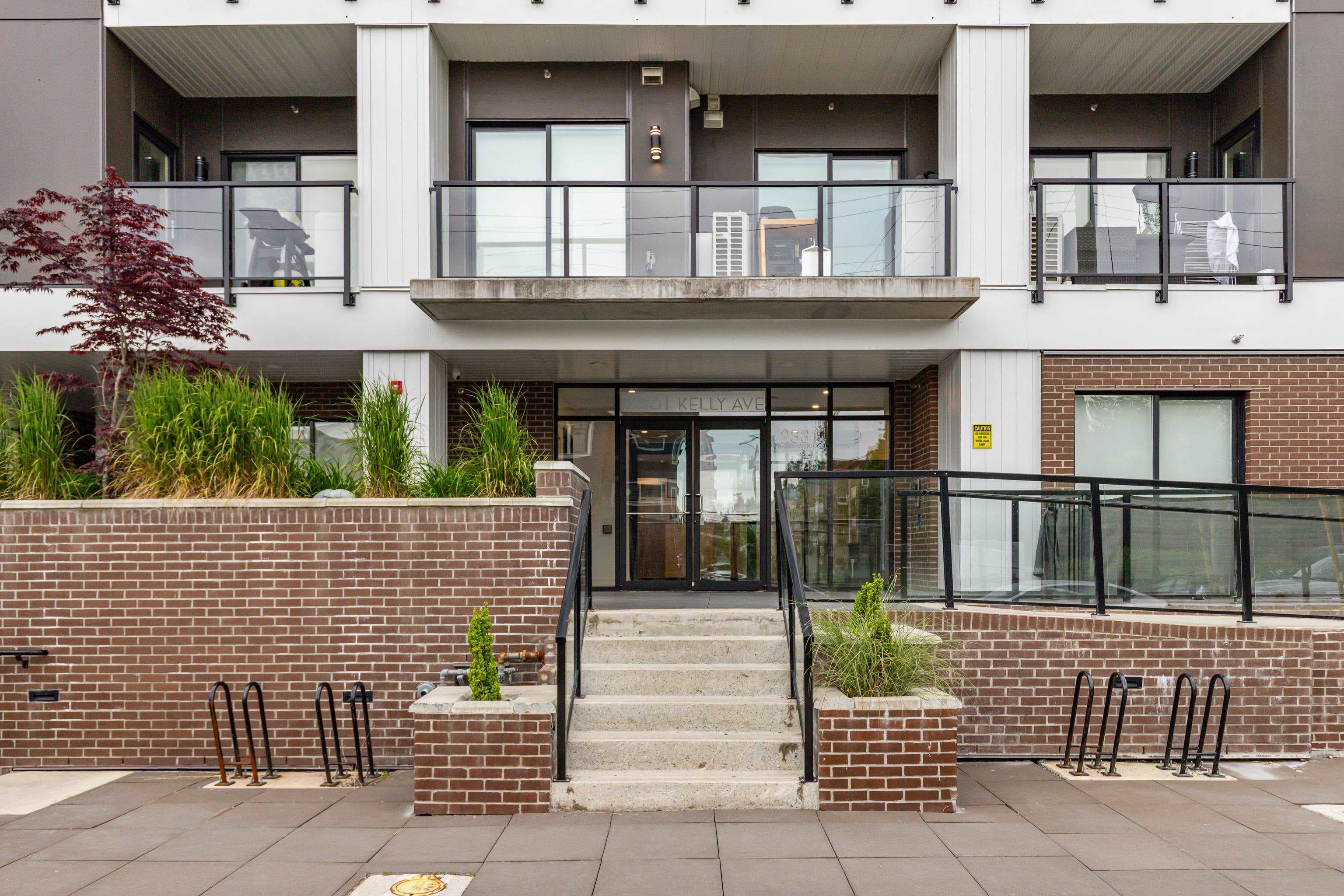204 - 2331 Kelly Avenue, Port Coquitlam, V3C 1Y3 — photo 5