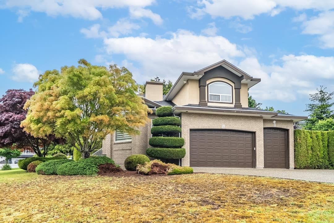 18467 55 Avenue, Surrey