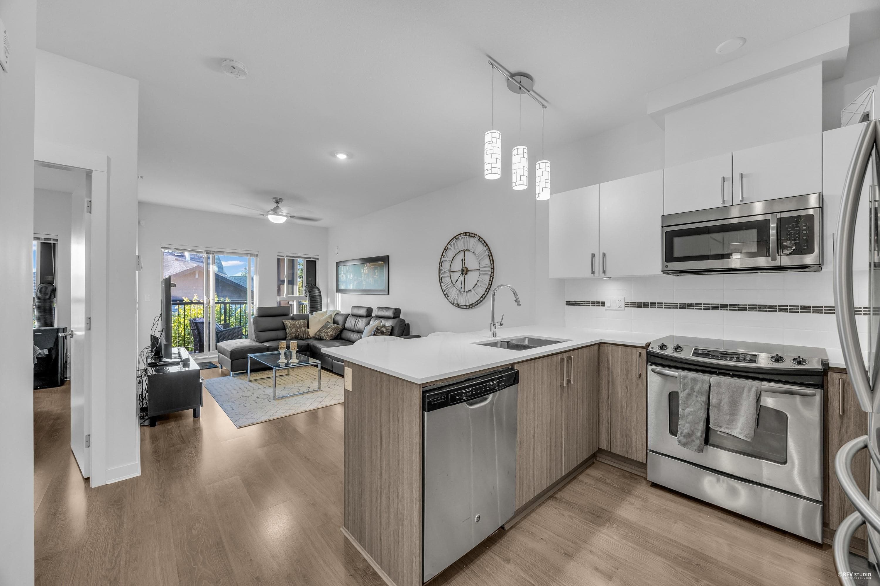 405 - 8733 160 Street, Surrey, V4N 6P9 — photo 2