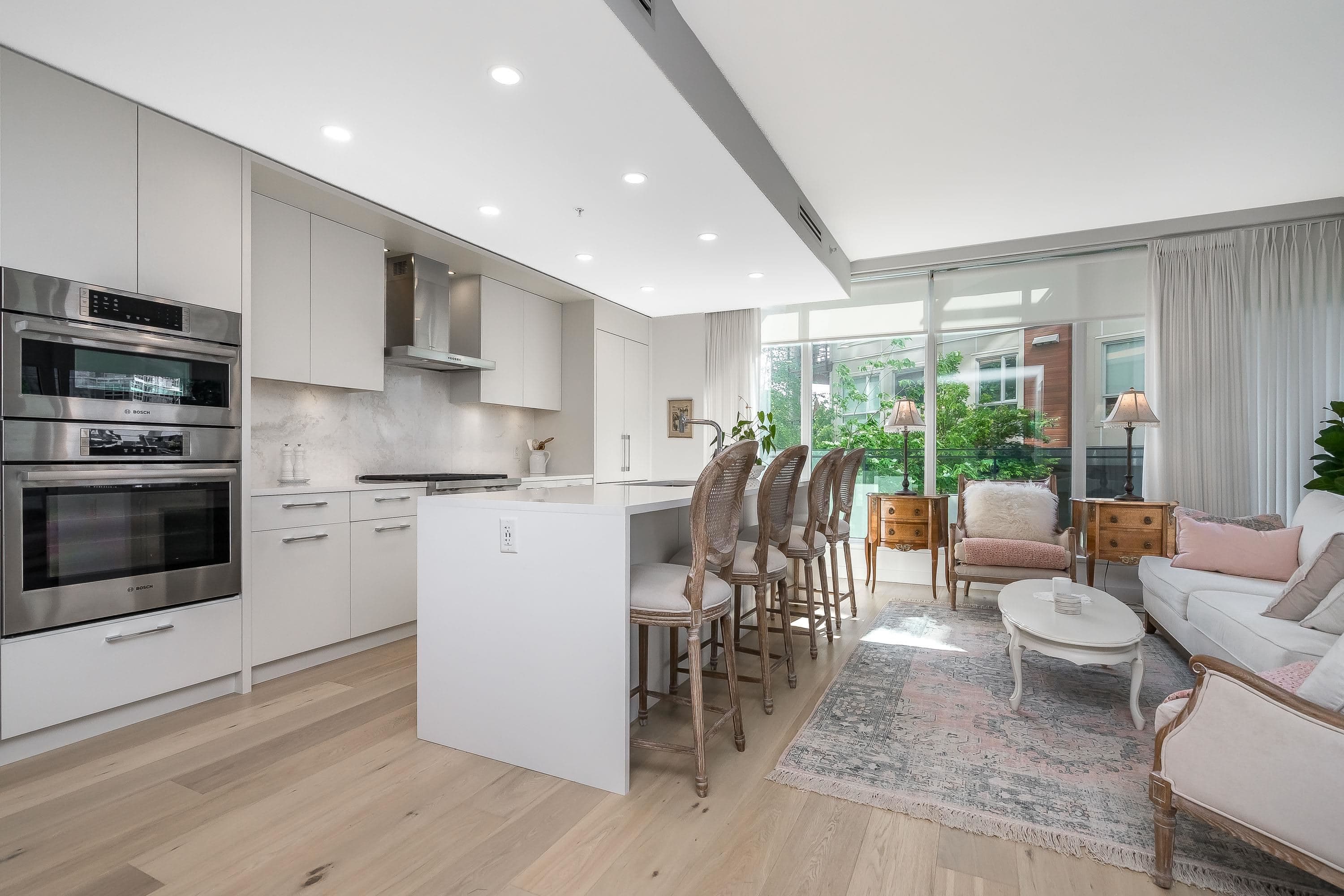 202 - 1439 George Street, White Rock, V4B 0B9 — photo 3