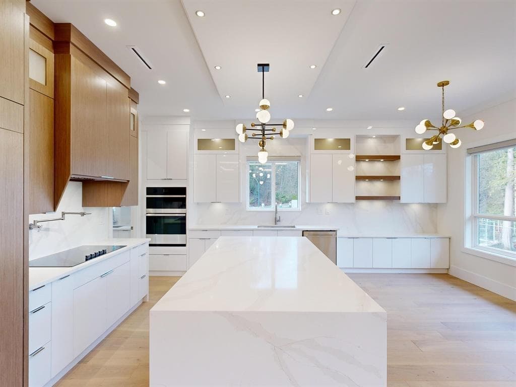 1411 Pipeline Place, Coquitlam