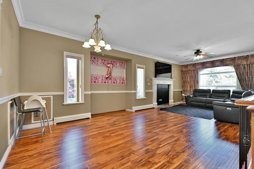 21008 Barker Avenue, Maple Ridge, V2X 8R6 — photo 5