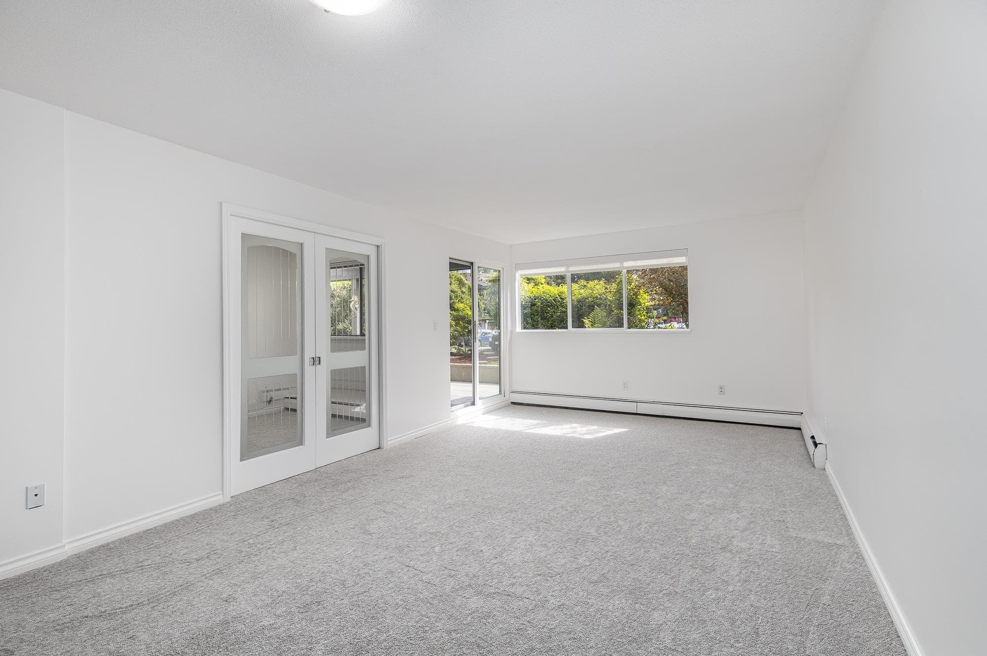 113 - 1561 Vidal Street, White Rock, V4B 5A7 — photo 5