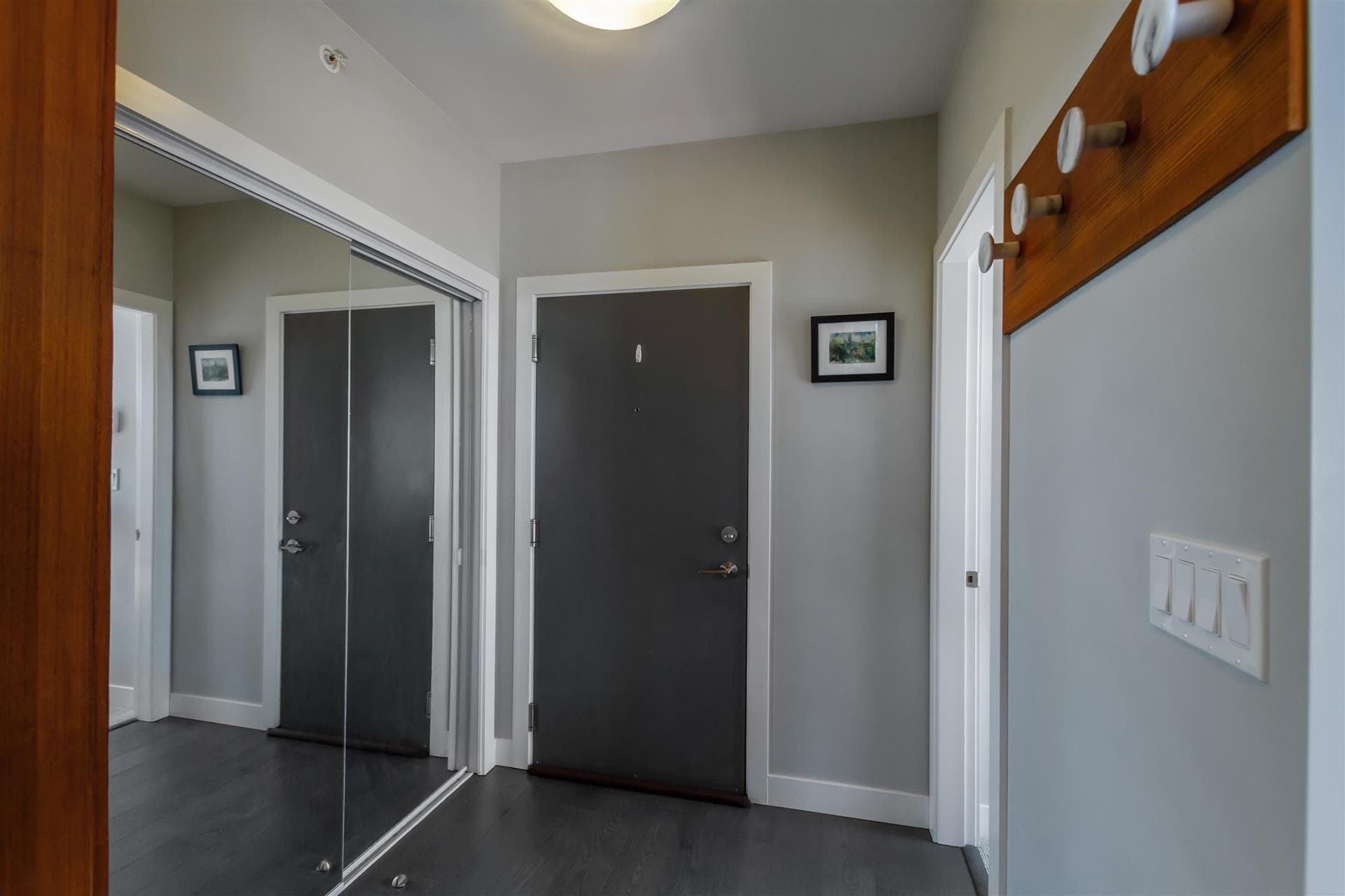1007 - 9393 Tower Road, Burnaby, V5E 0E2 — photo 4
