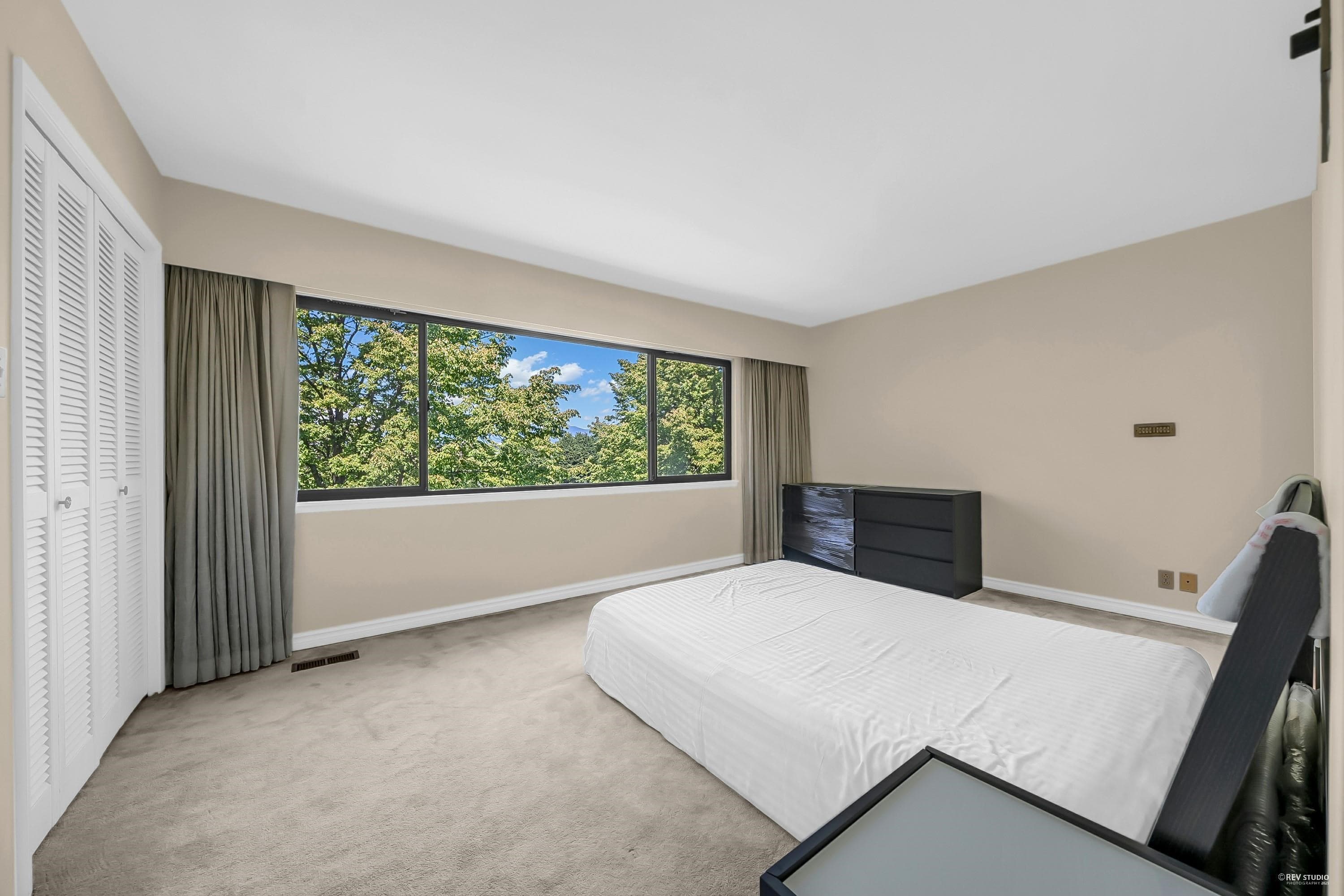 2208 W 32nd Avenue, Vancouver, V6L 2B2 — photo 3