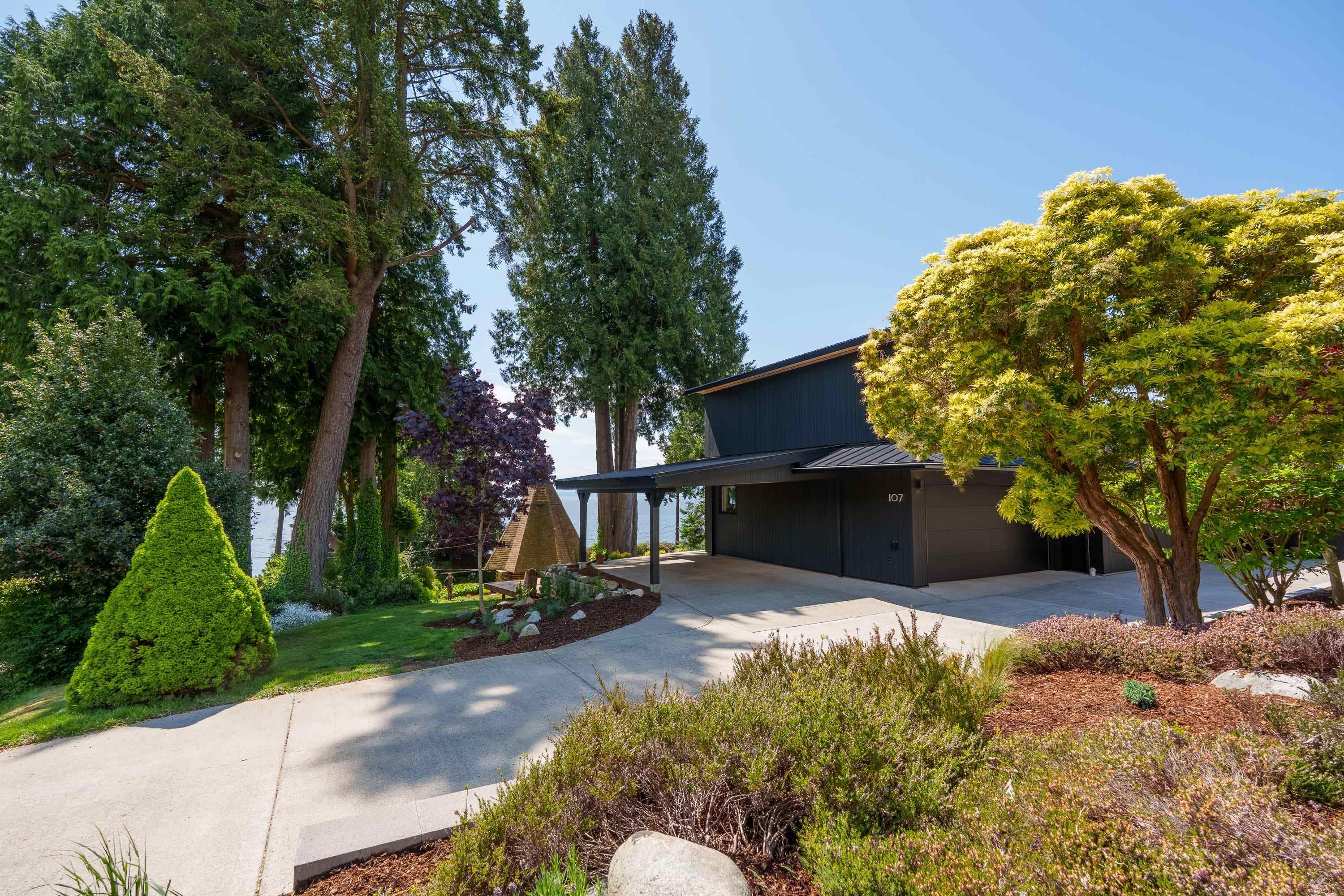 107 Mahan Road, Gibsons, V0N 1V3 — photo 2