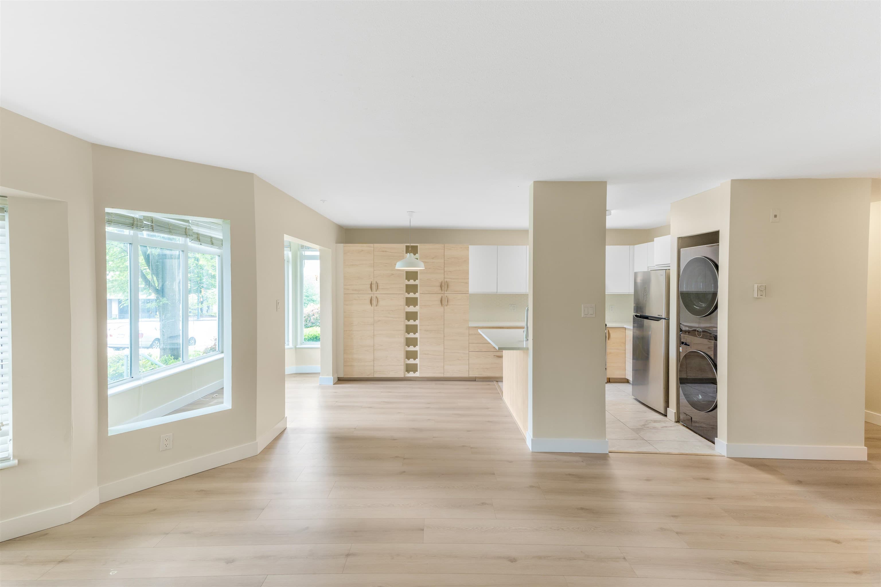 211 - 2677 E Broadway, Vancouver