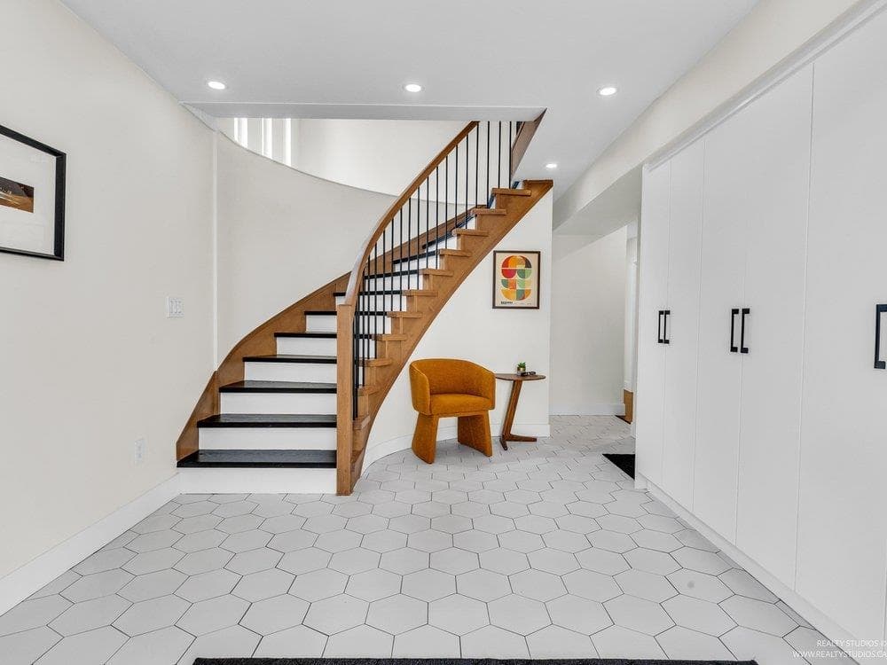 1636 Farrell Crescent, Delta