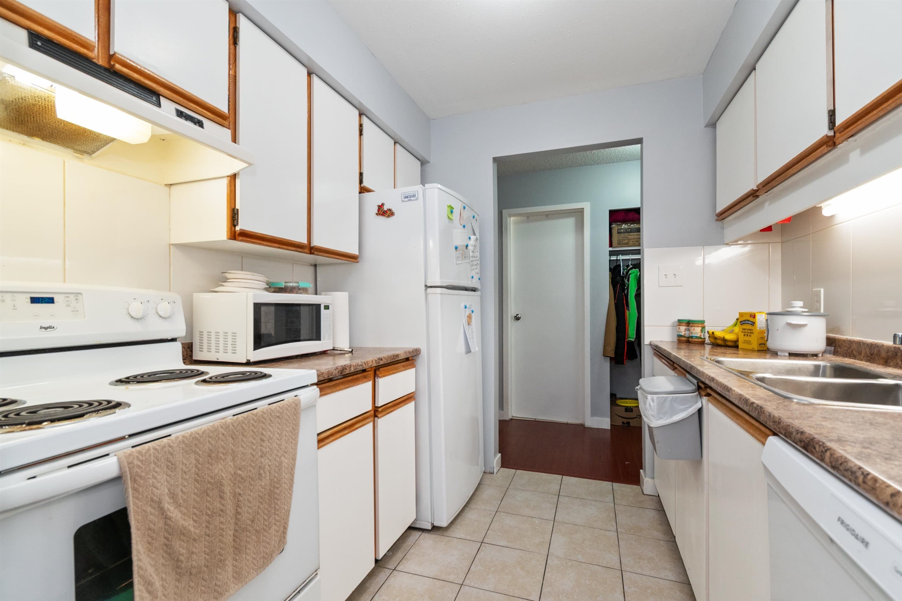 316 - 385 Ginger Drive, New Westminster, V3L 5L6 — photo 5