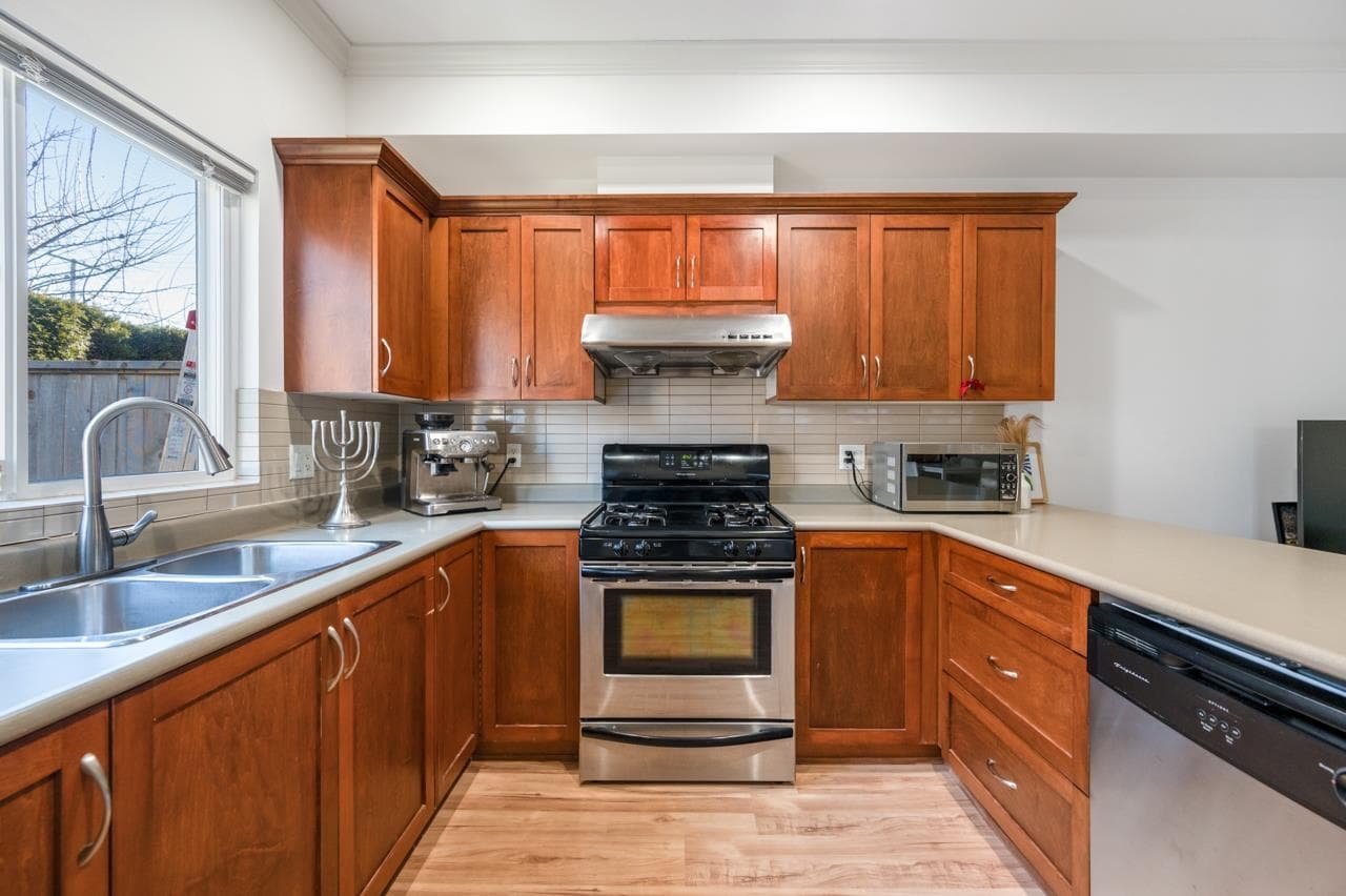 2 - 8271 Francis Road, Richmond, V6Y 1A5 — photo 3