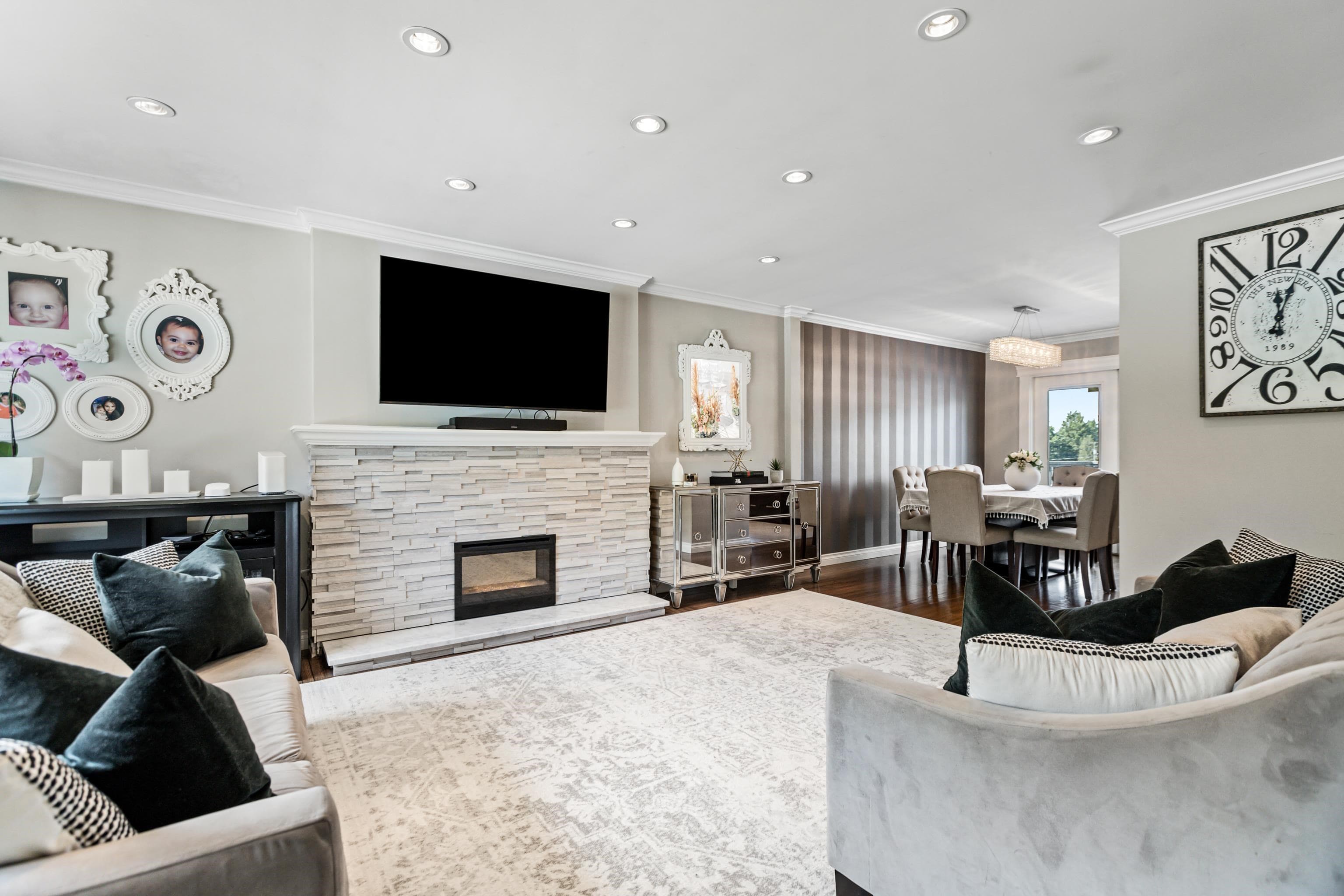 672 Wilmot Street, Coquitlam, V3J 6P4 — photo 5
