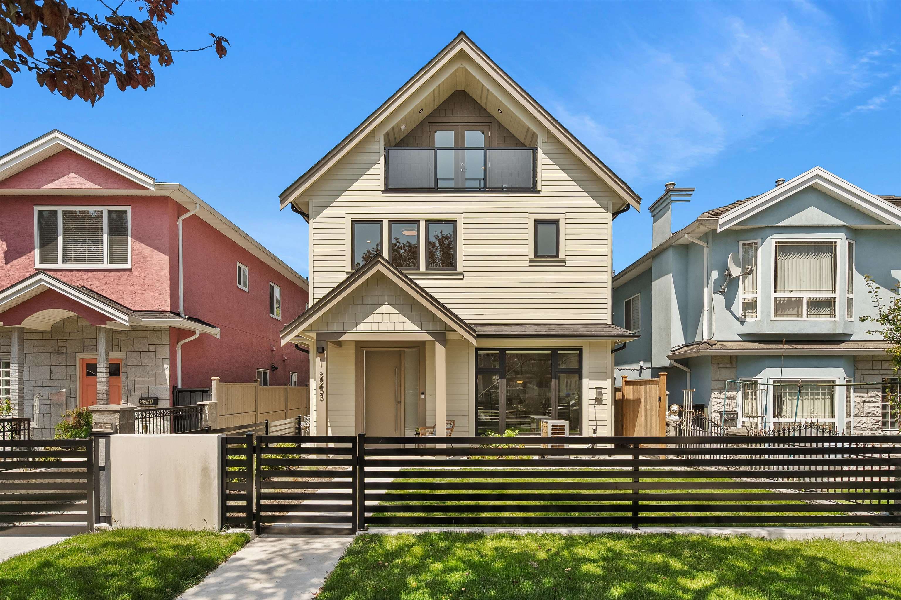 1 - 2253 Grant Street, Vancouver, V5L 2Z6 — photo 1