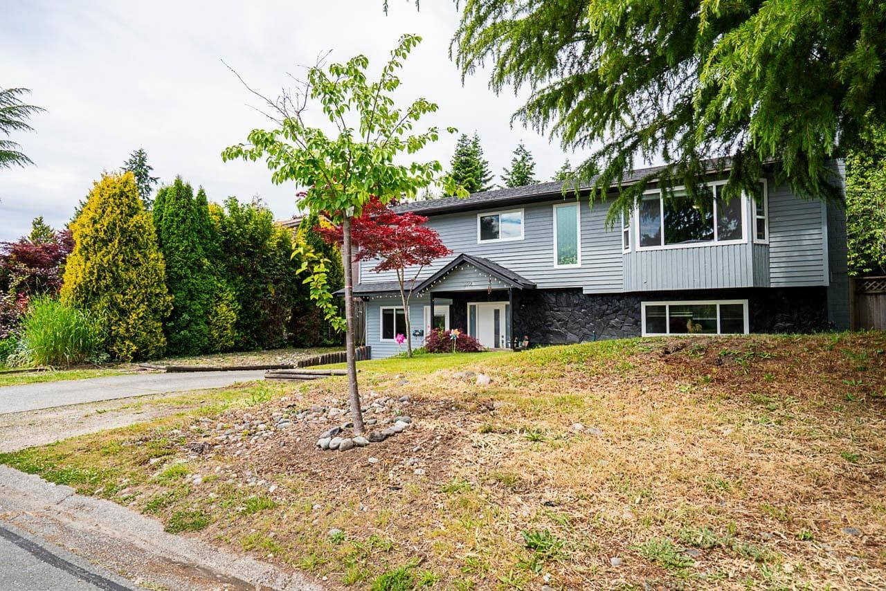 12991 65a Avenue, Surrey, V3W 7H6 — photo 3