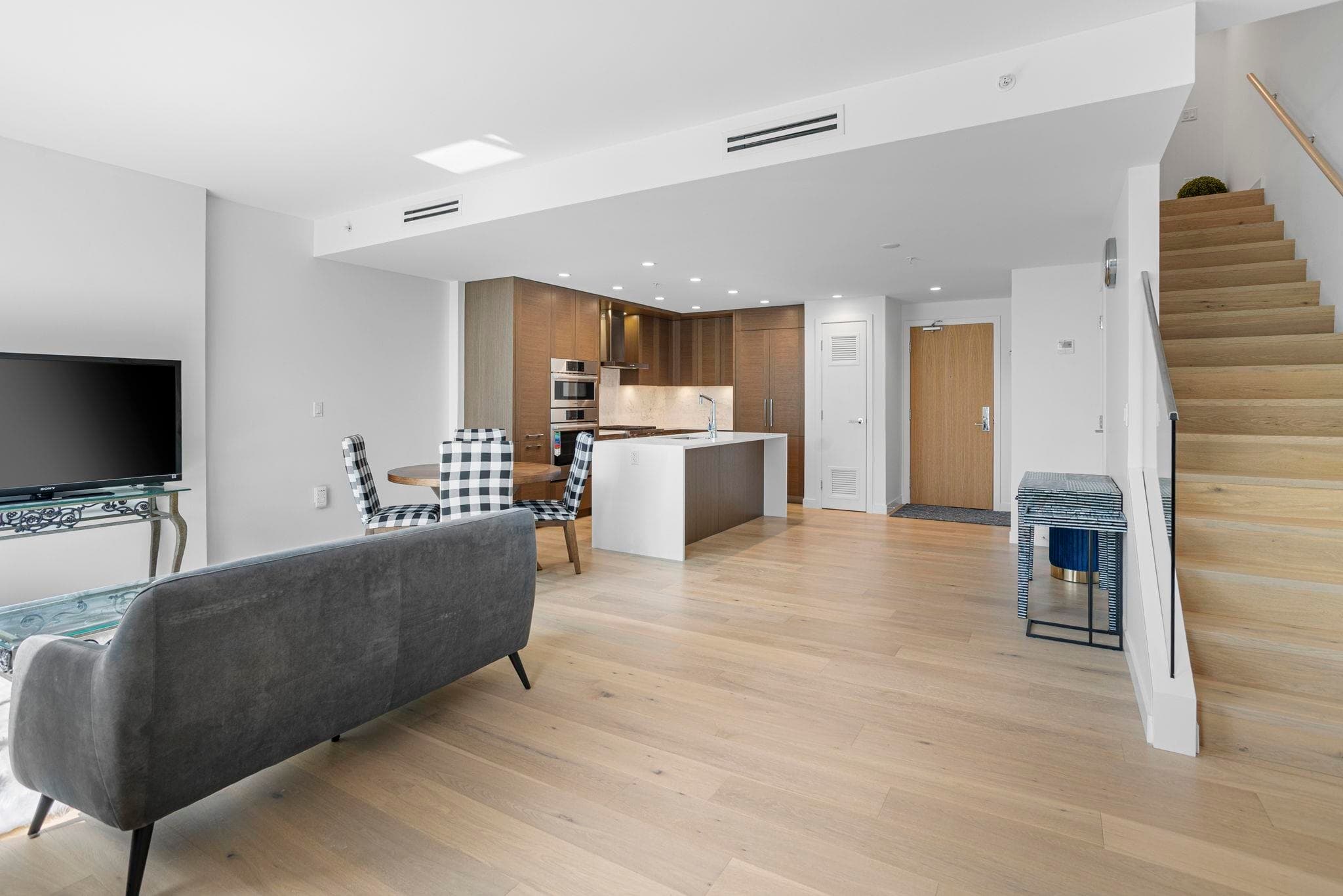 TH3 - 1439 George Street, White Rock, V4B 0B9 — photo 5