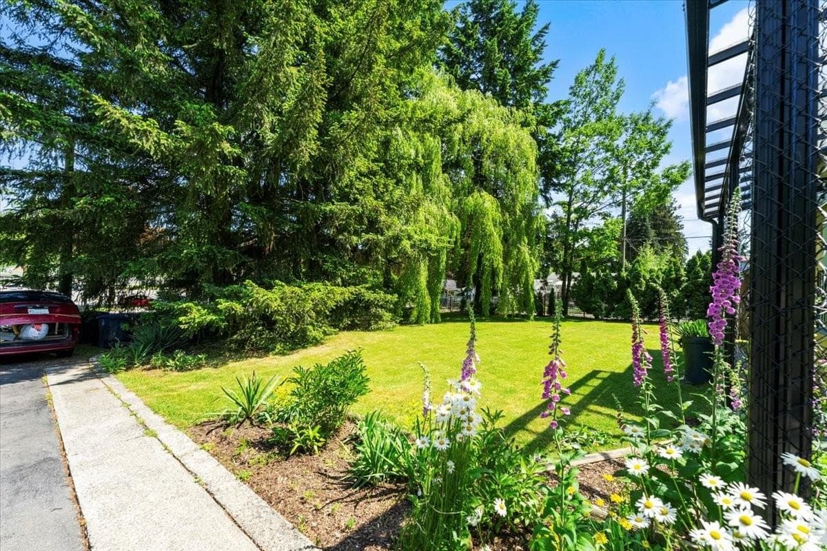 12930 Old Yale Road, Surrey, V3T 3B7 — photo 4