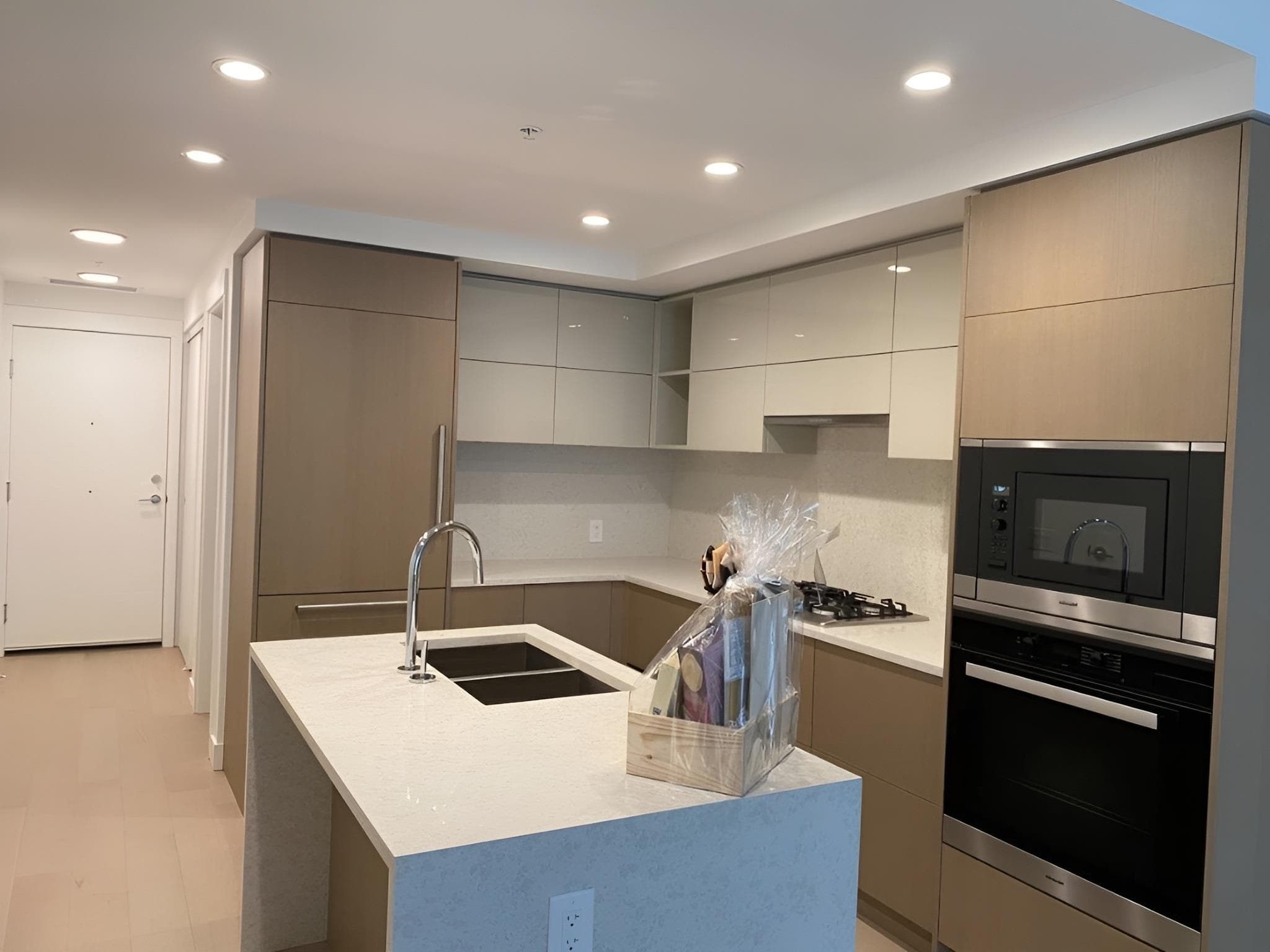 302 - 469 W King Edward Avenue, Vancouver, V5Y 2J3 — photo 3