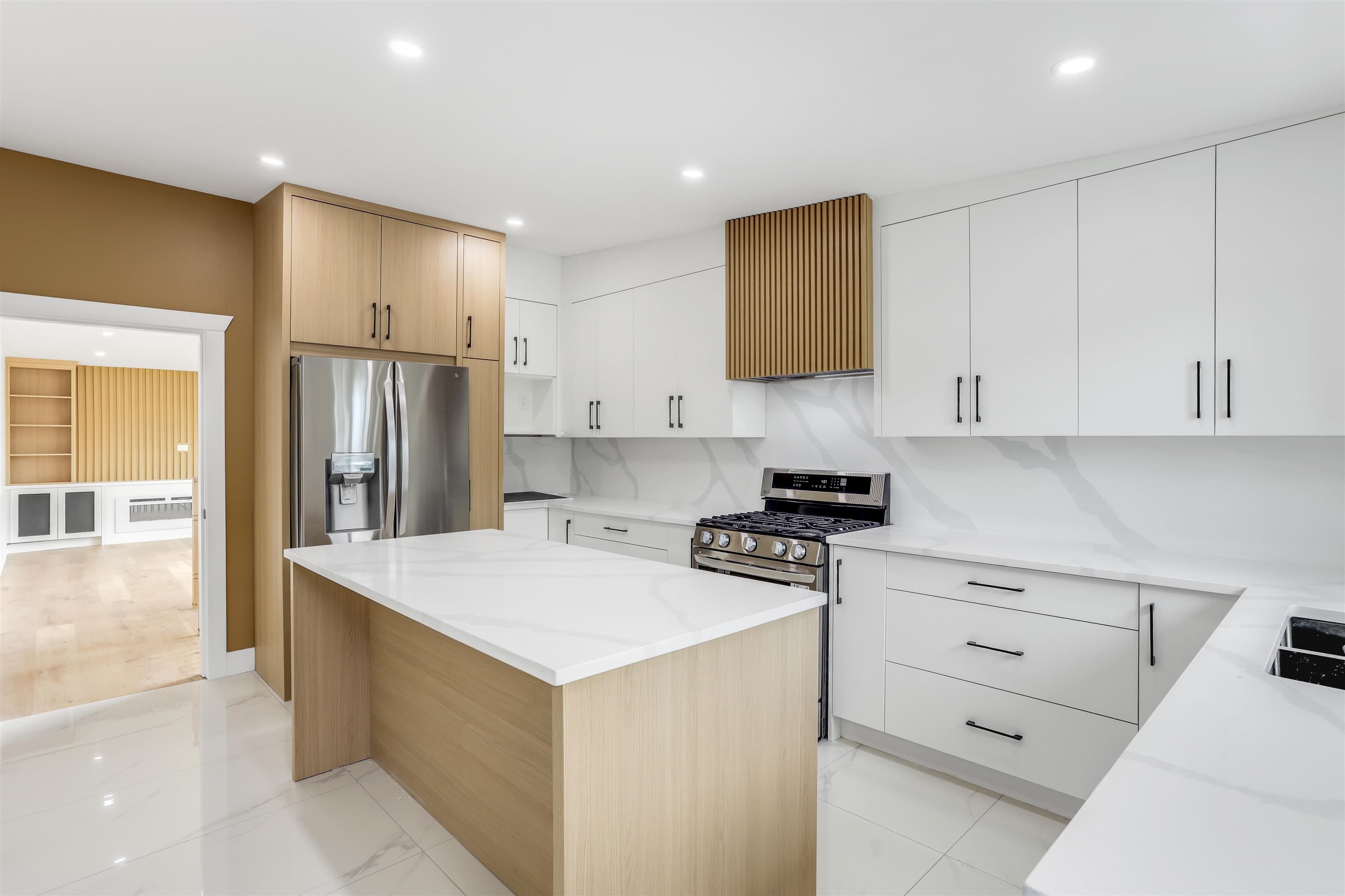 9974 123a Street, Surrey, V3V 4R2 — photo 4