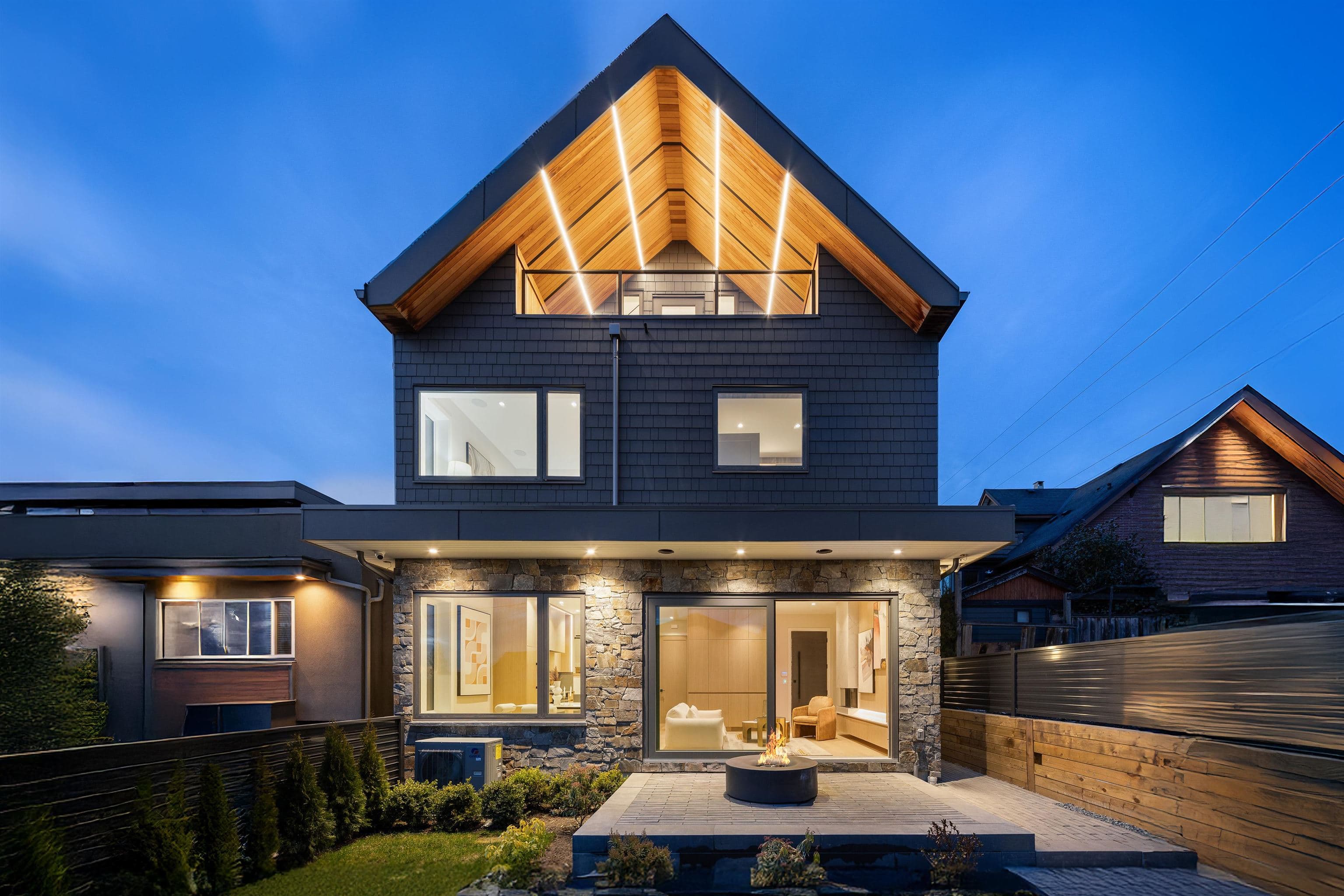 2 - 3674 Oxford Street, Vancouver