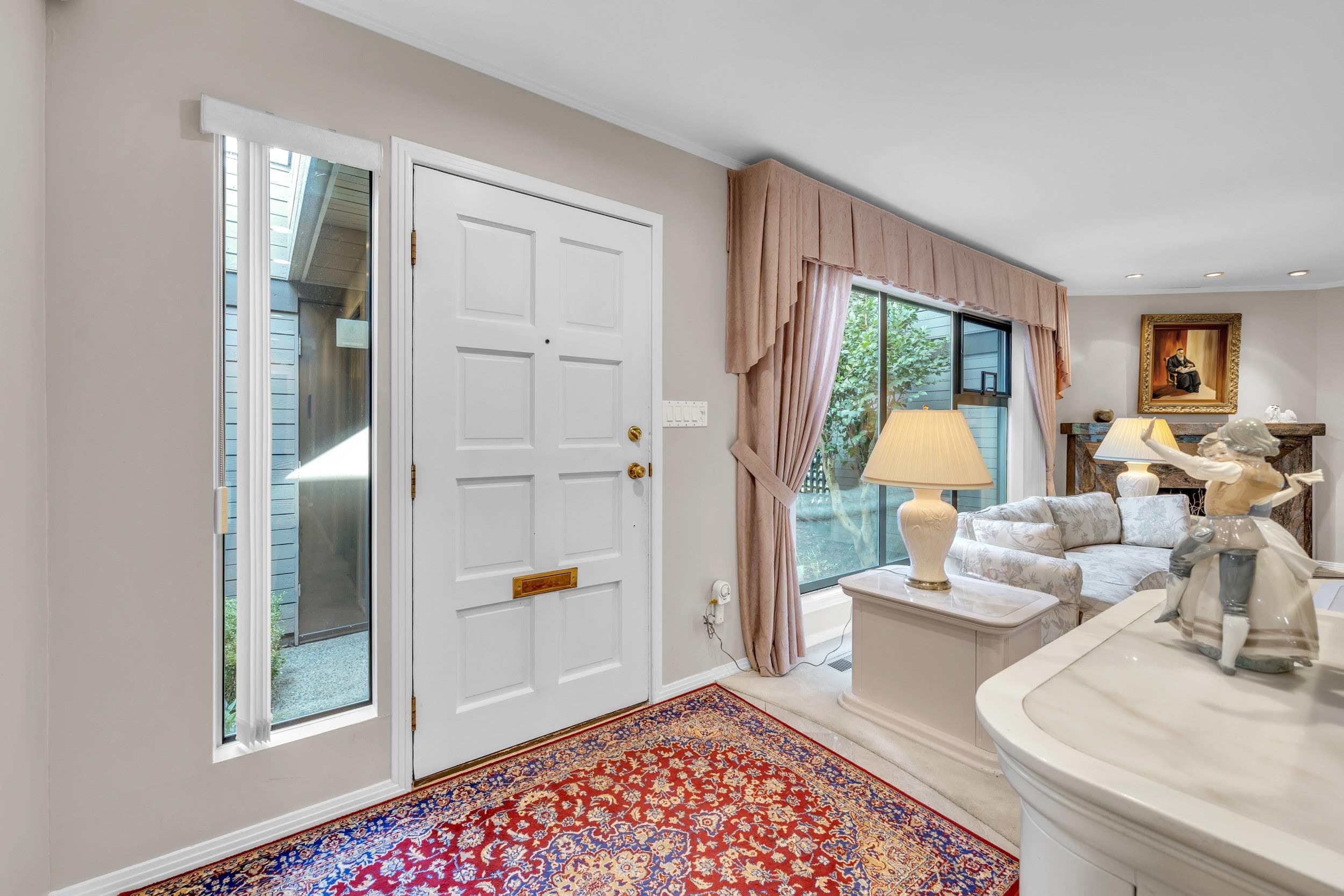 6554 Pinehurst Drive, Vancouver, V5X 4P1 — photo 2