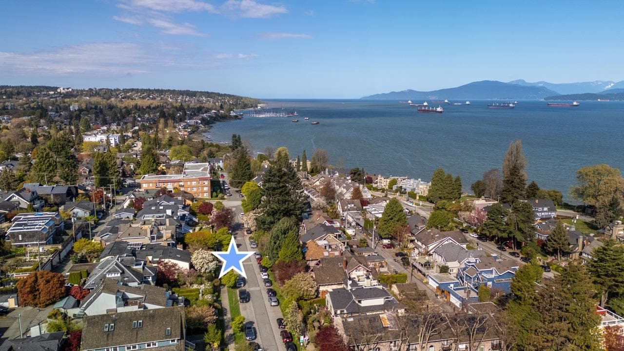 2542 York Avenue, Vancouver