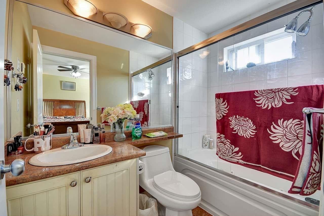 6628 121 Street, Surrey, V3W 1W3 — photo 5
