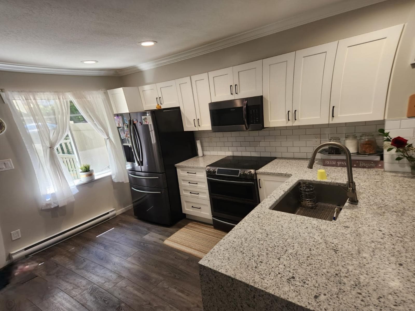 62 - 15175 62a Avenue, Surrey, V3S 1X1 — photo 3