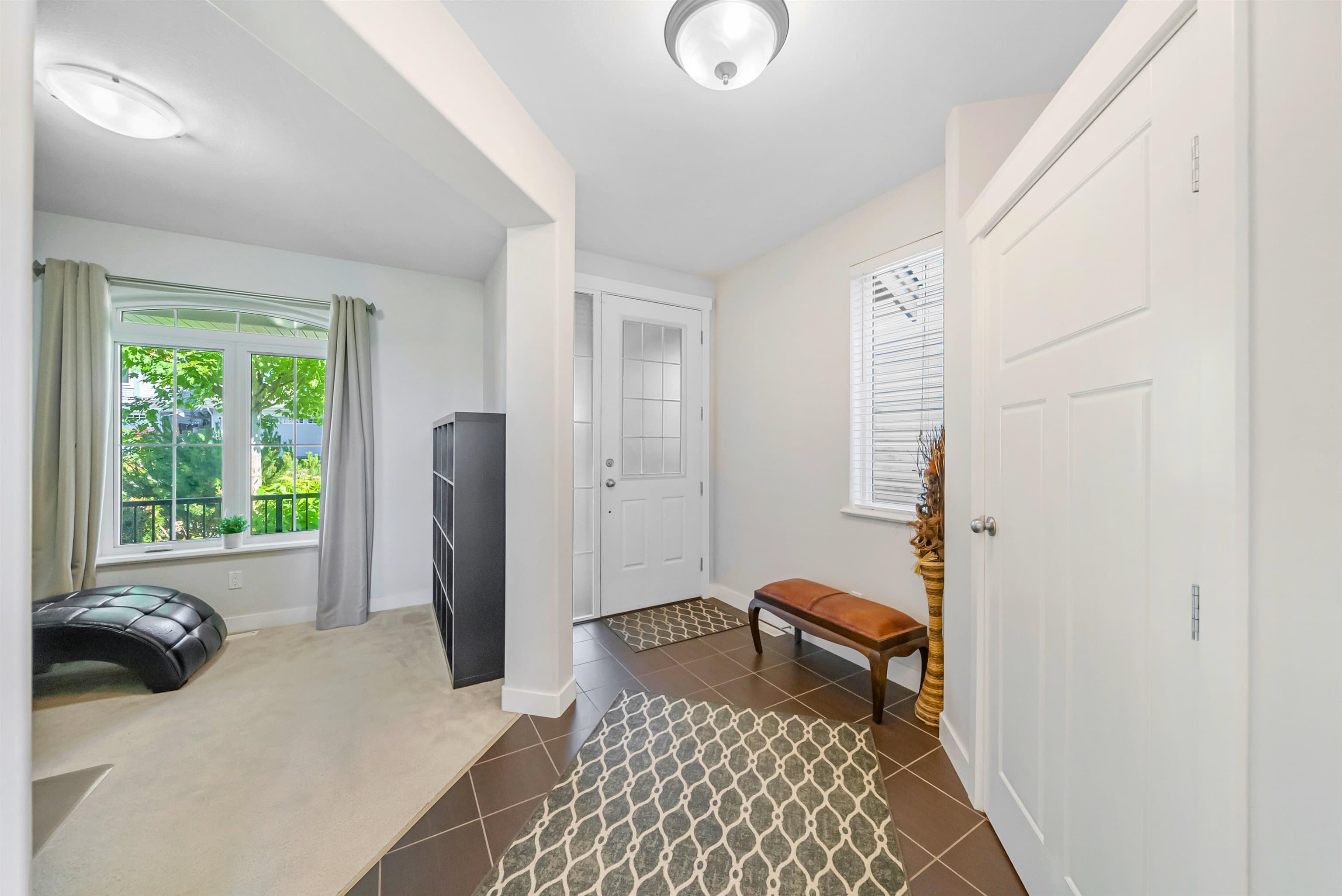 7037 178 Street, Surrey, V3S 8S2 — photo 4