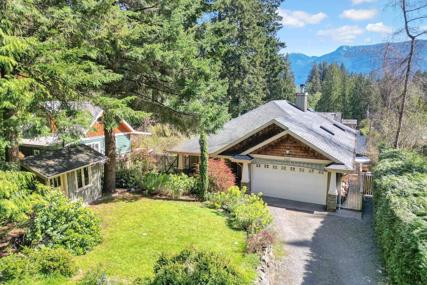 1321 Hillcrest Road, Bowen Island