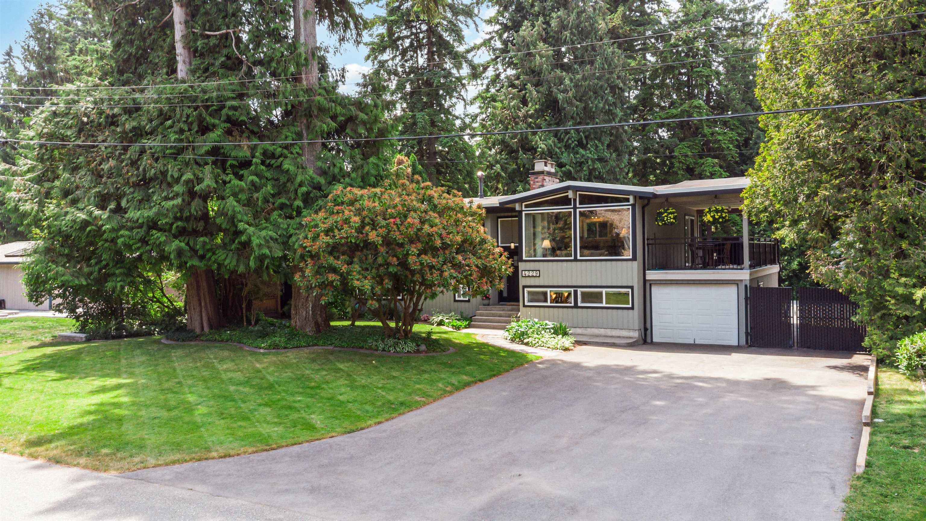 4229 196b Street, Langley