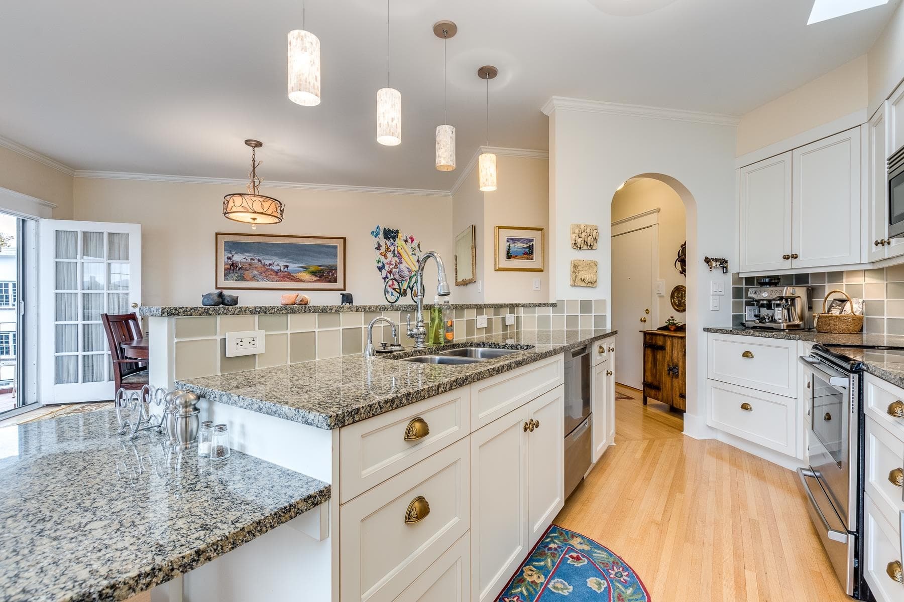 307 - 2890 Point Grey Road, Vancouver, V6K 1A9 — photo 1