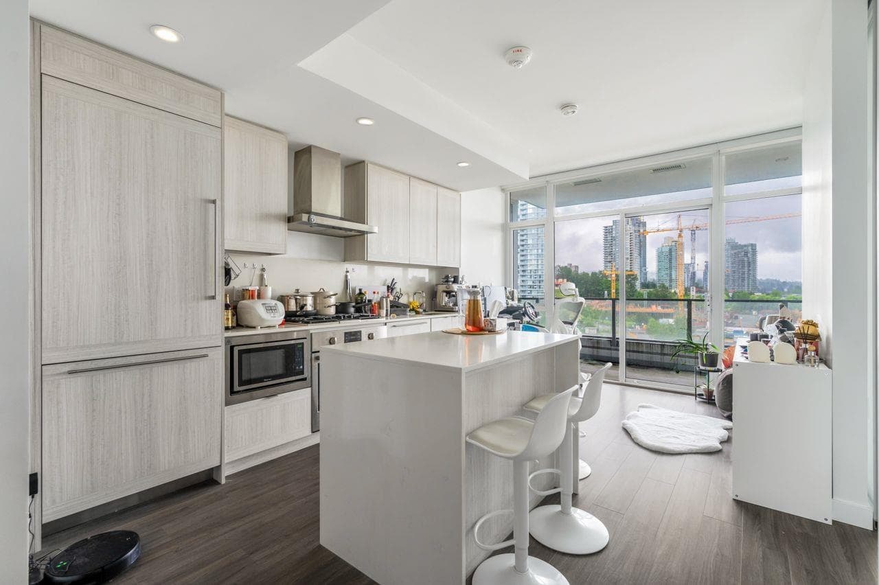 603 - 2351 Beta Avenue, Burnaby, V5C 0M2 — photo 3