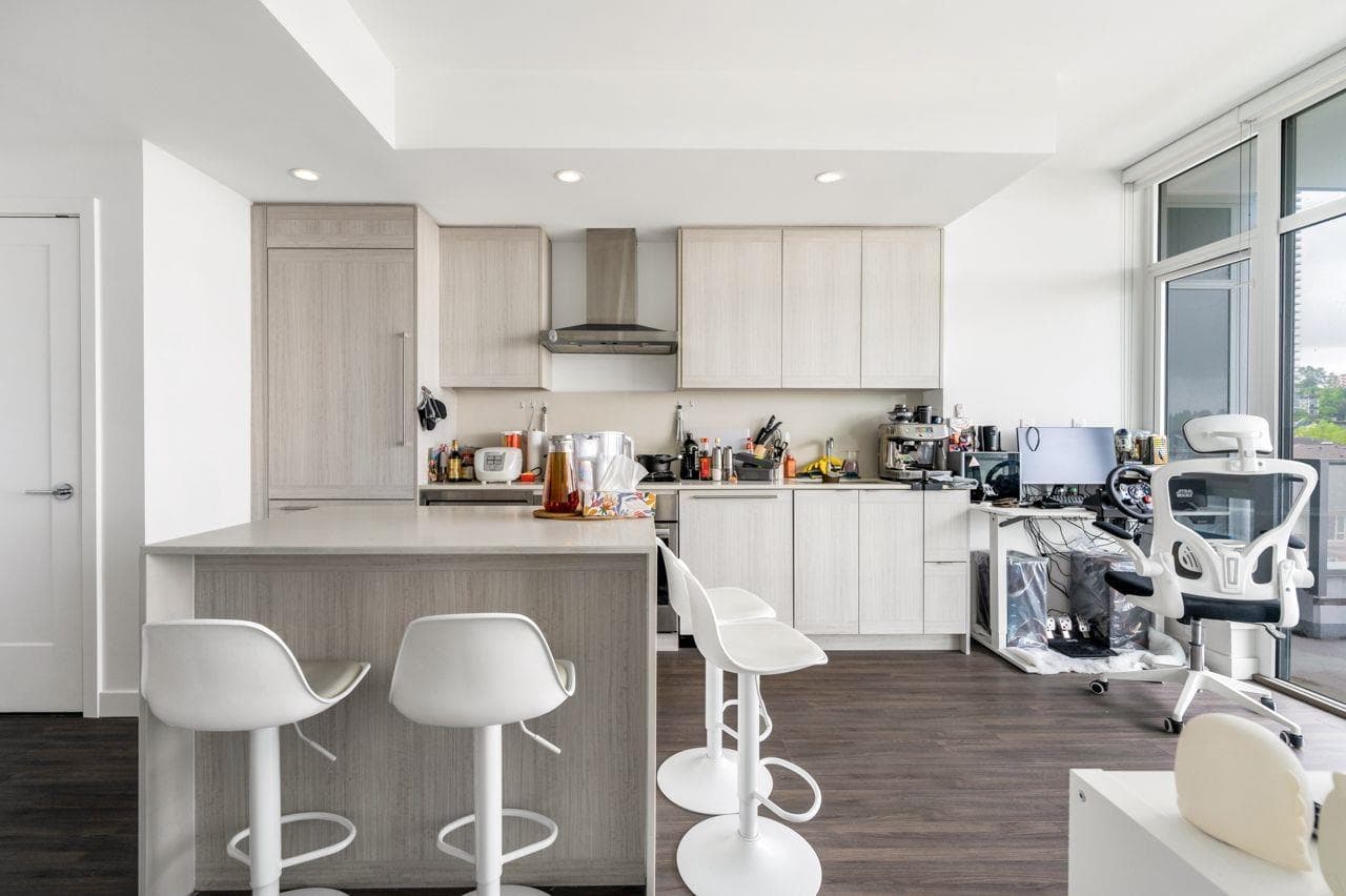 603 - 2351 Beta Avenue, Burnaby, V5C 0M2 — photo 5