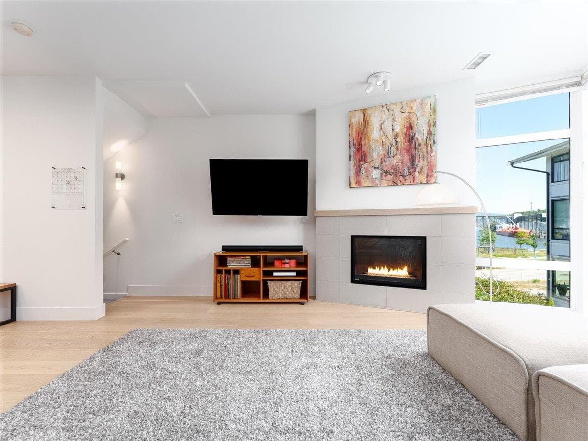 2953 Wall Street, Vancouver, V5K 0A6 — photo 4