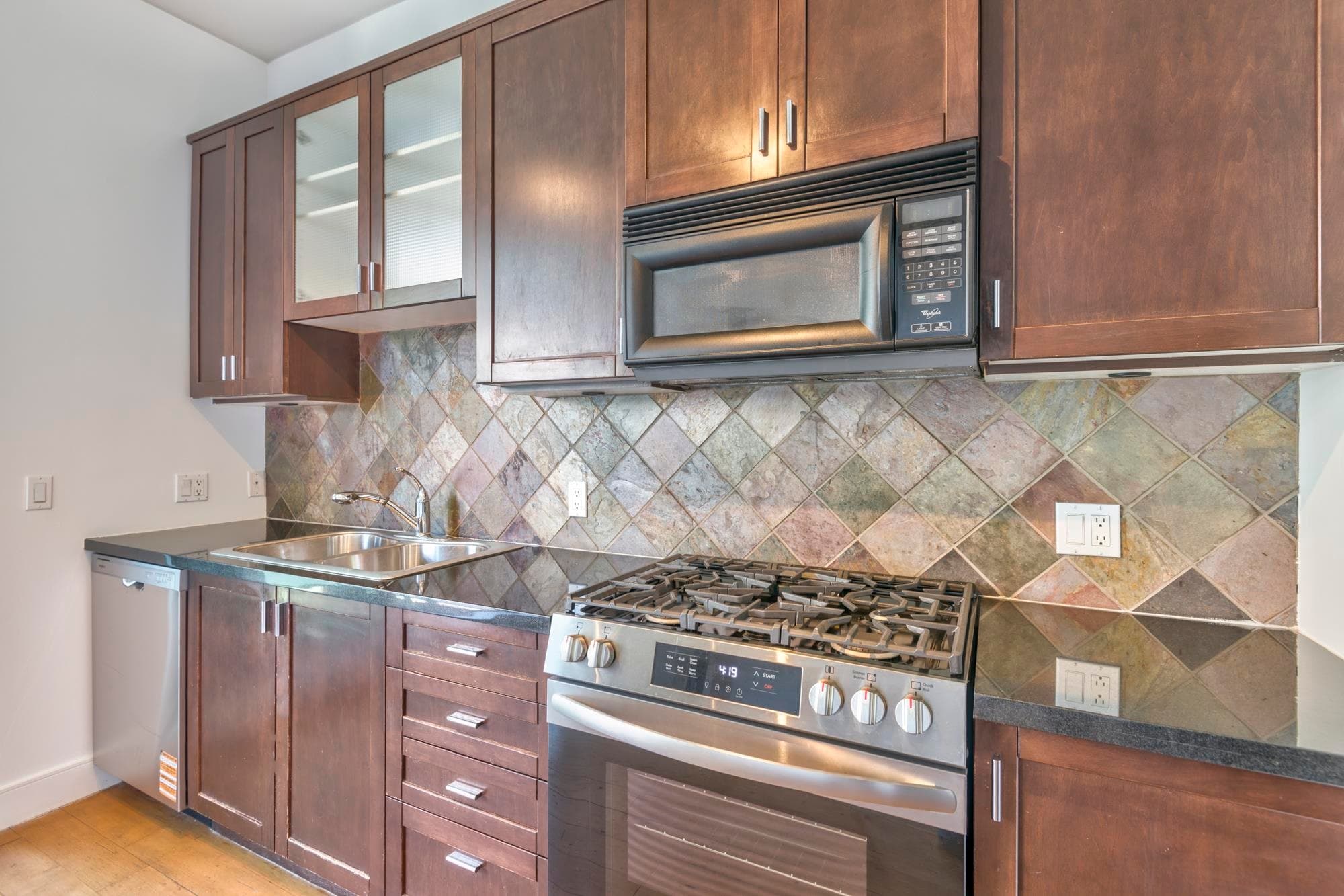 413 - 8988 Hudson Street, Vancouver, V6P 6Z1 — photo 4