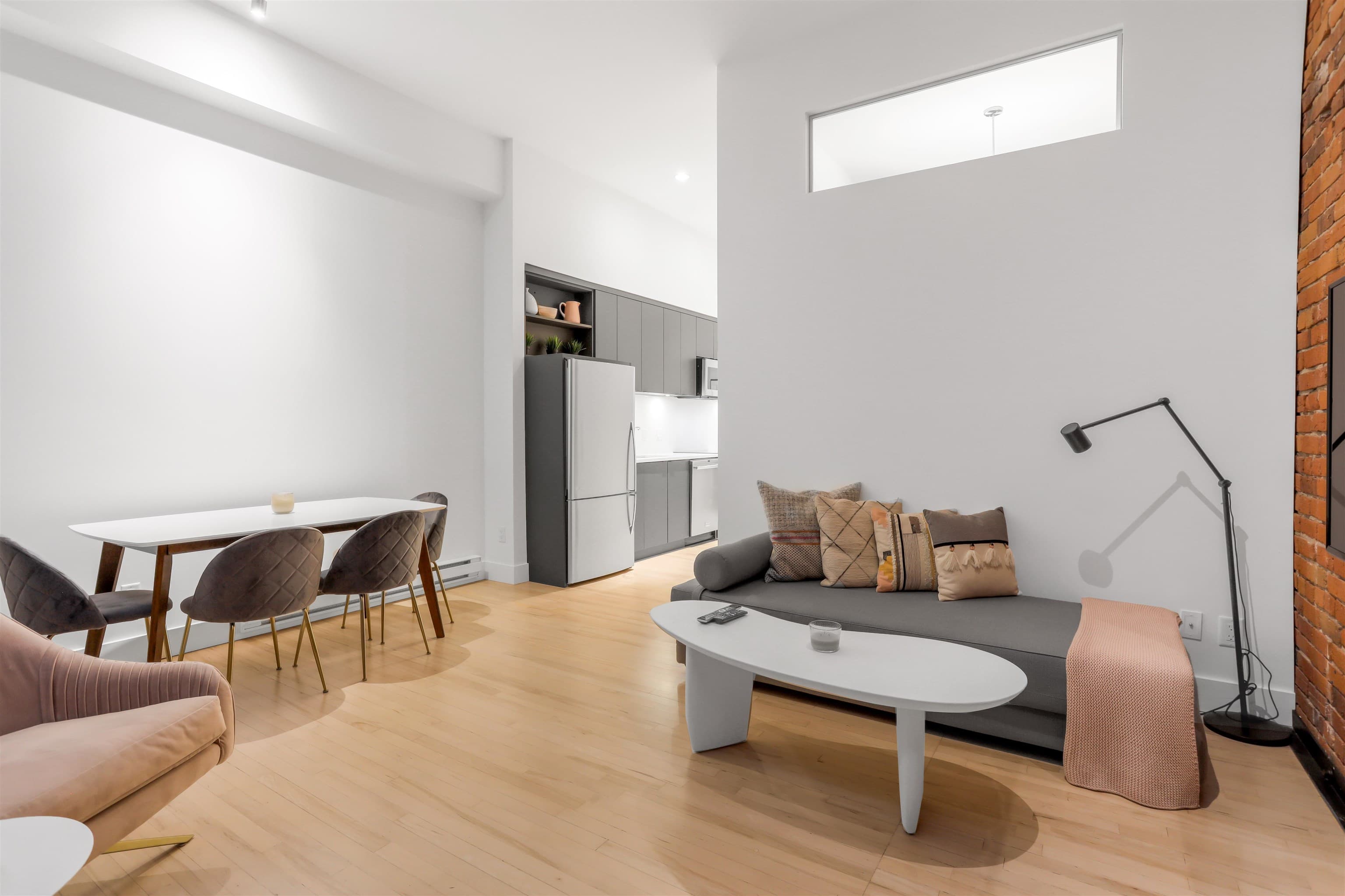 201 - 345 Water Street, Vancouver, V6B 1B8 — photo 3