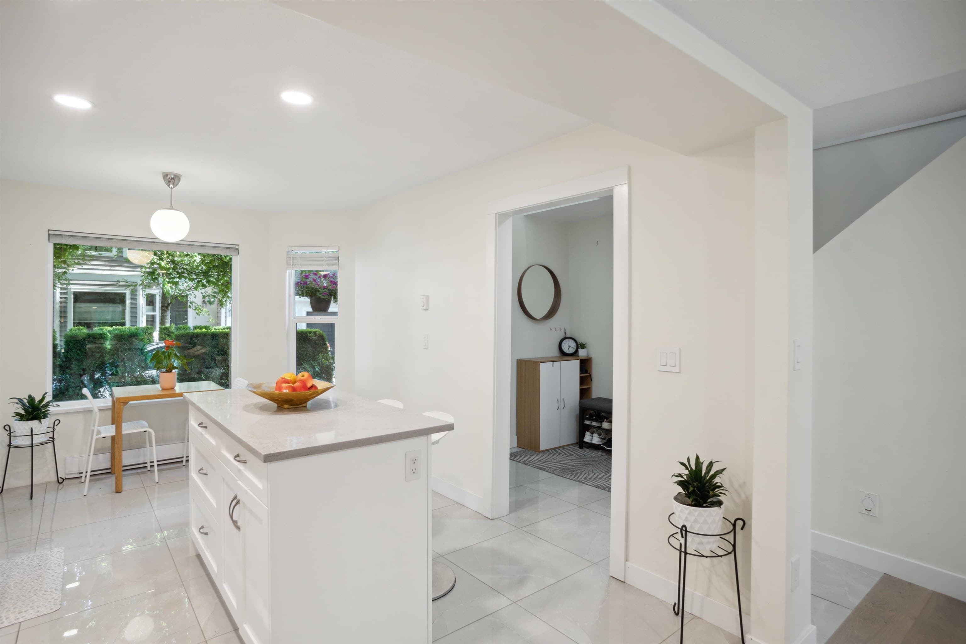 13 - 1135 Lansdowne Drive, Coquitlam, V3B 7K6 — photo 3