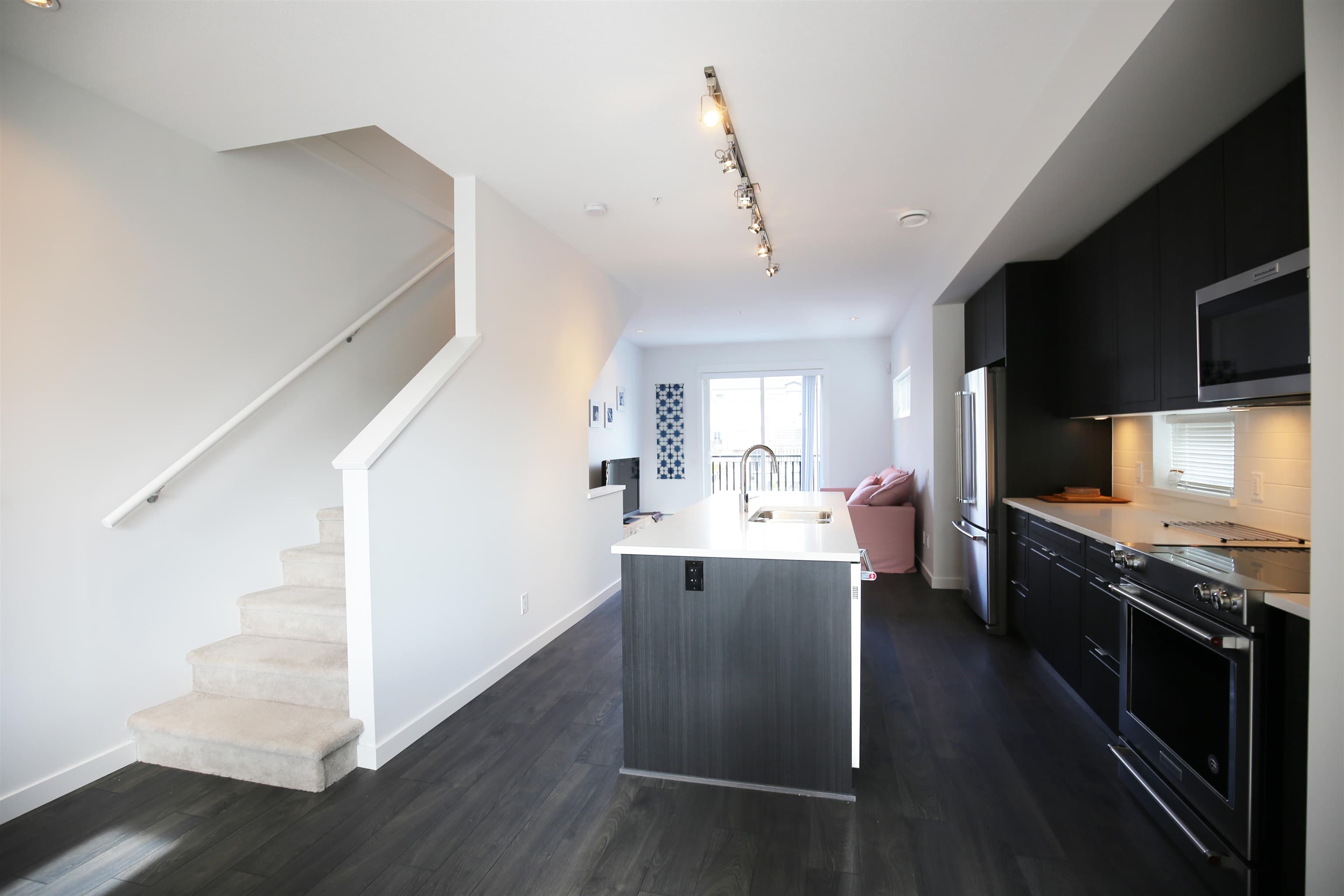 1 - 2371 Ranger Lane, Port Coquitlam, V3B 0N6 — photo 3