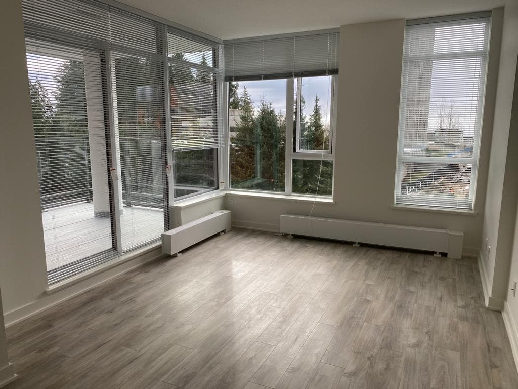 602 - 8940 University Crescent, Burnaby, V5A 0E7 — photo 4