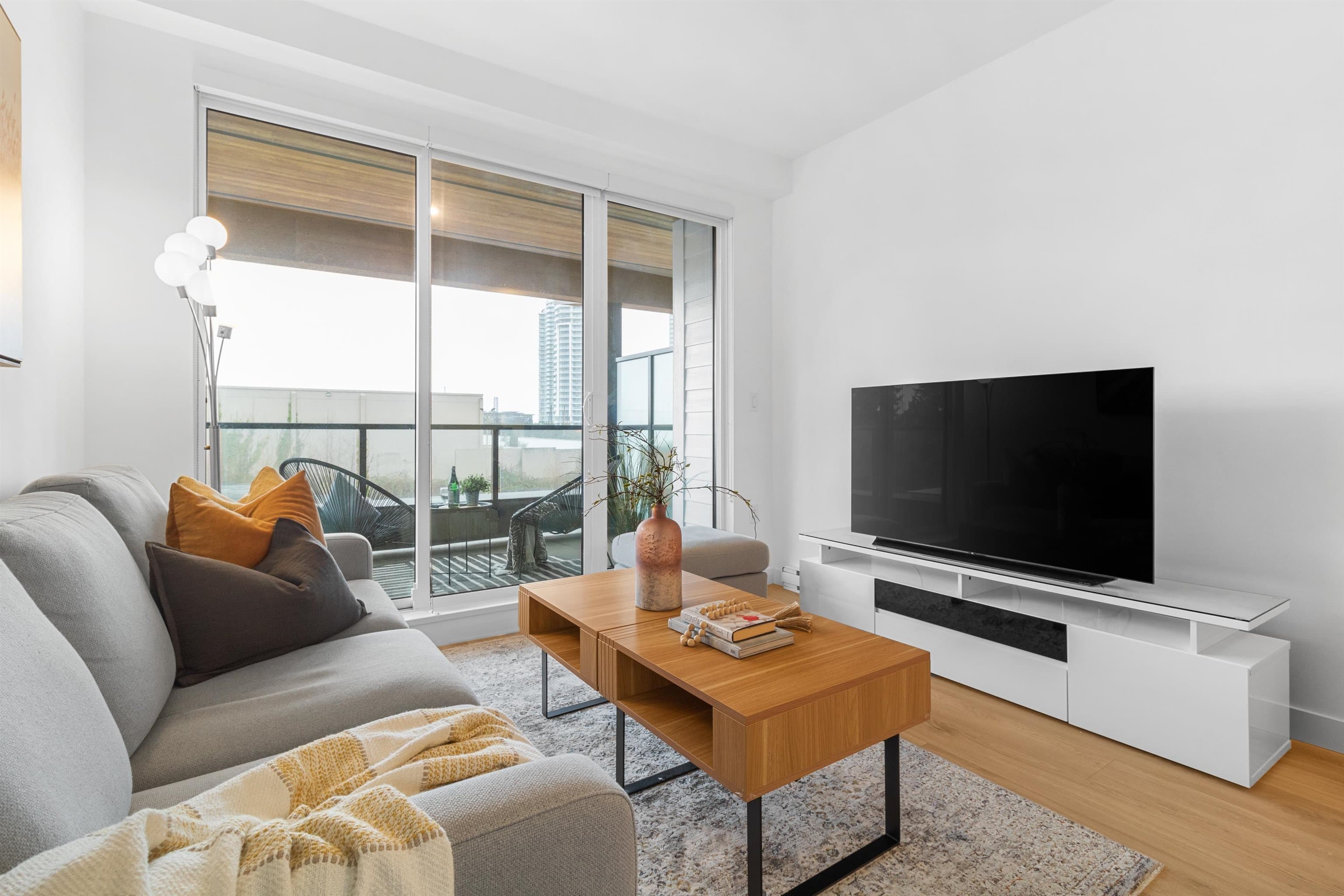 413 - 7579 16th Street, Burnaby, V3N 0H7 — photo 4