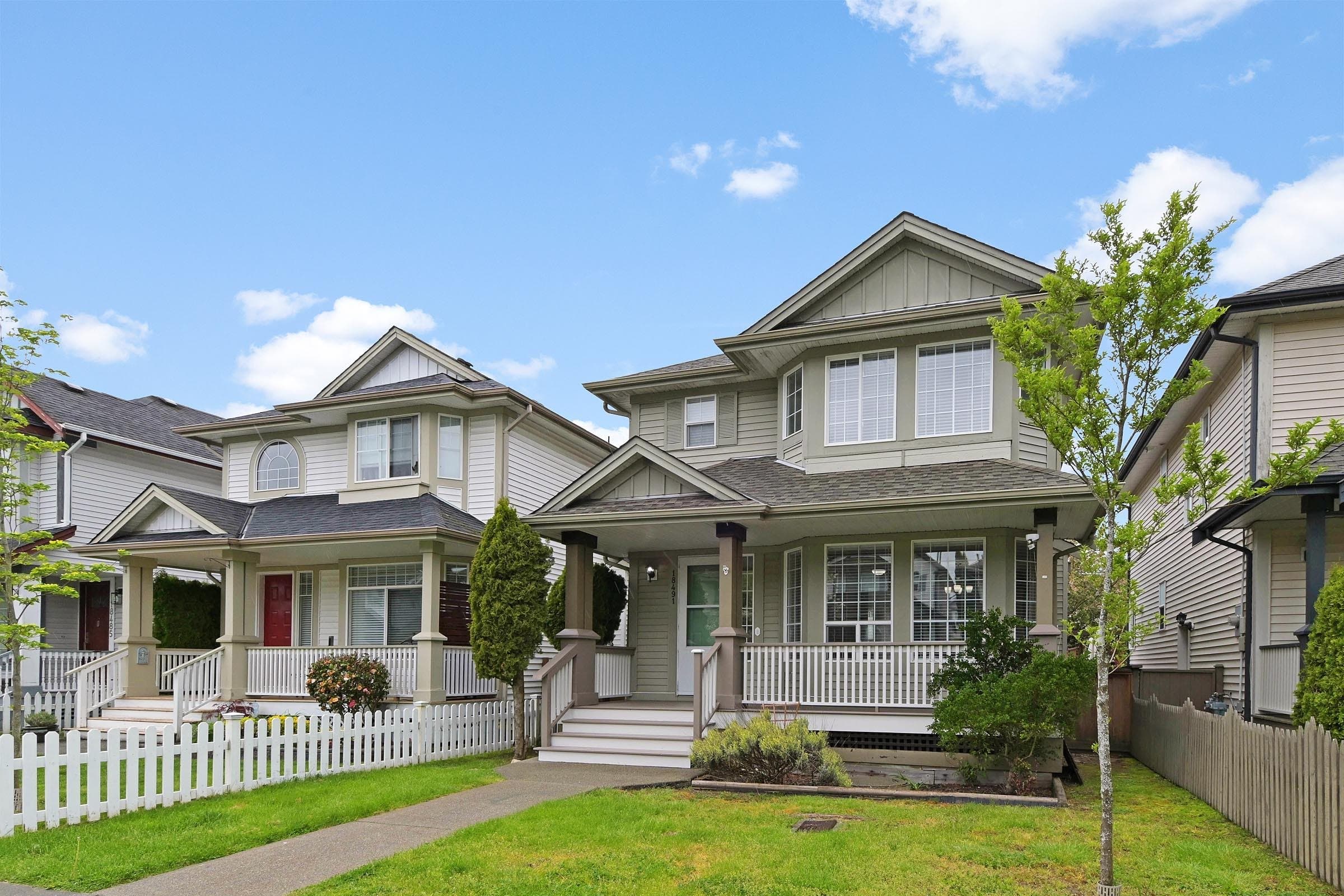 18491 65 Avenue, Surrey, V3S 8T2 — photo 2