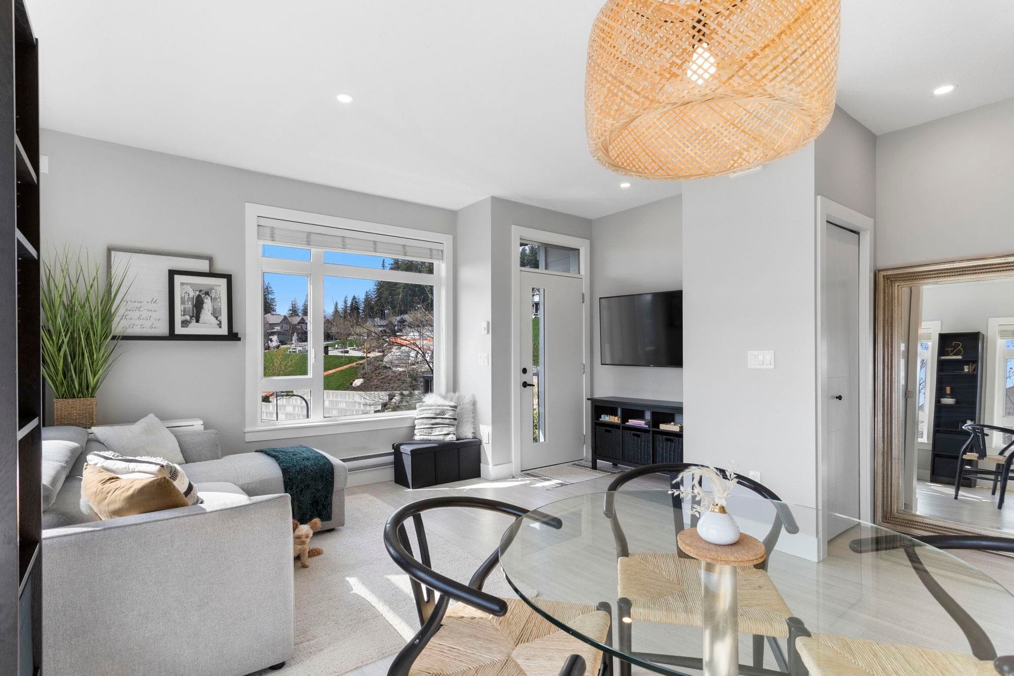 101 - 3525 Chandler Street, Coquitlam, V3E 0L9 — photo 3