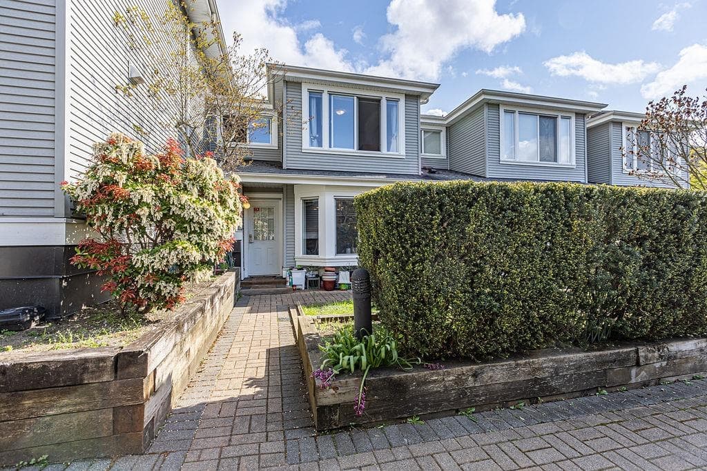 10 - 7370 Stride Avenue, Burnaby, V3N 5E6 — photo 3