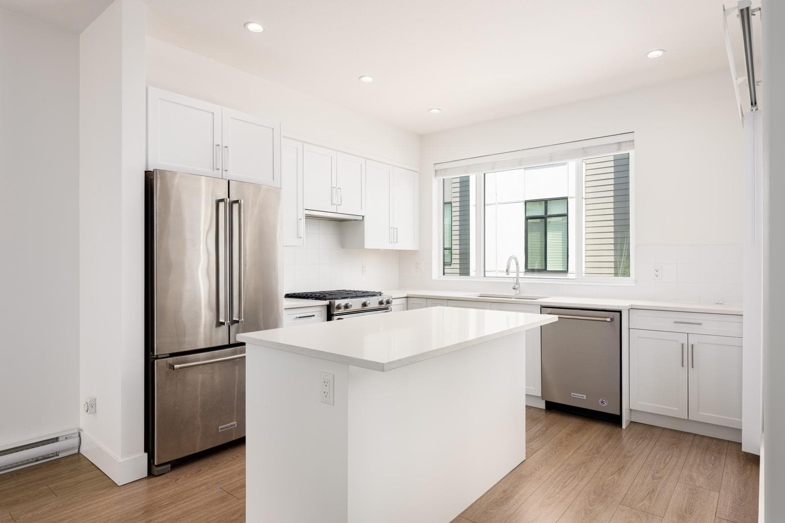 15 - 16433 19th Avenue, Surrey, V3Z 0Z1 — photo 2