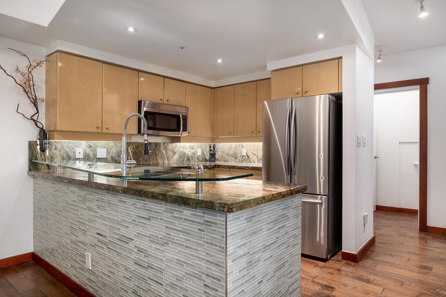 1019 Expo Boulevard, Vancouver, V6Z 2W1 — photo 5