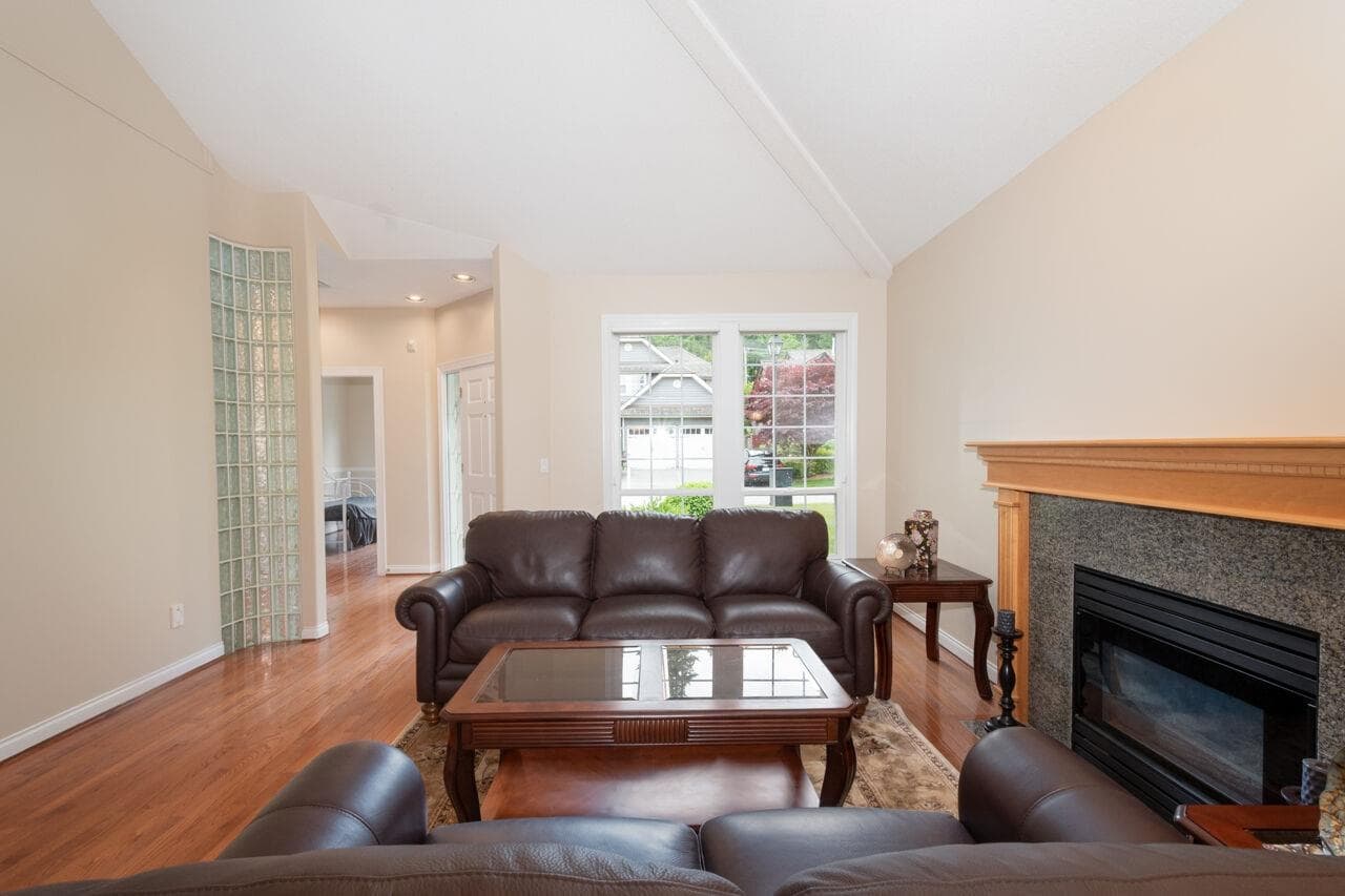 1273 Eldon Road, North Vancouver, V7R 1T5 — photo 3