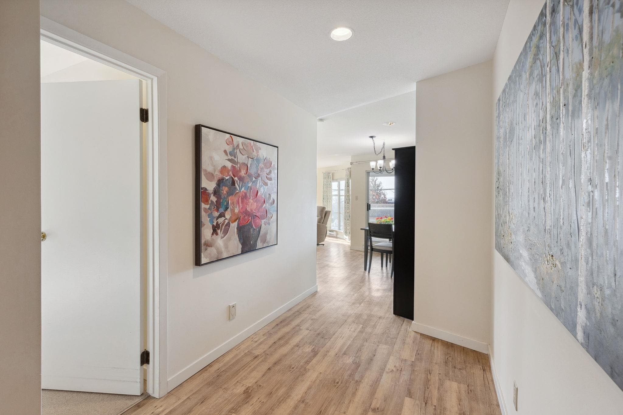 101 - 2412 Haywood Avenue, West Vancouver, V7V 1Y1 — photo 3