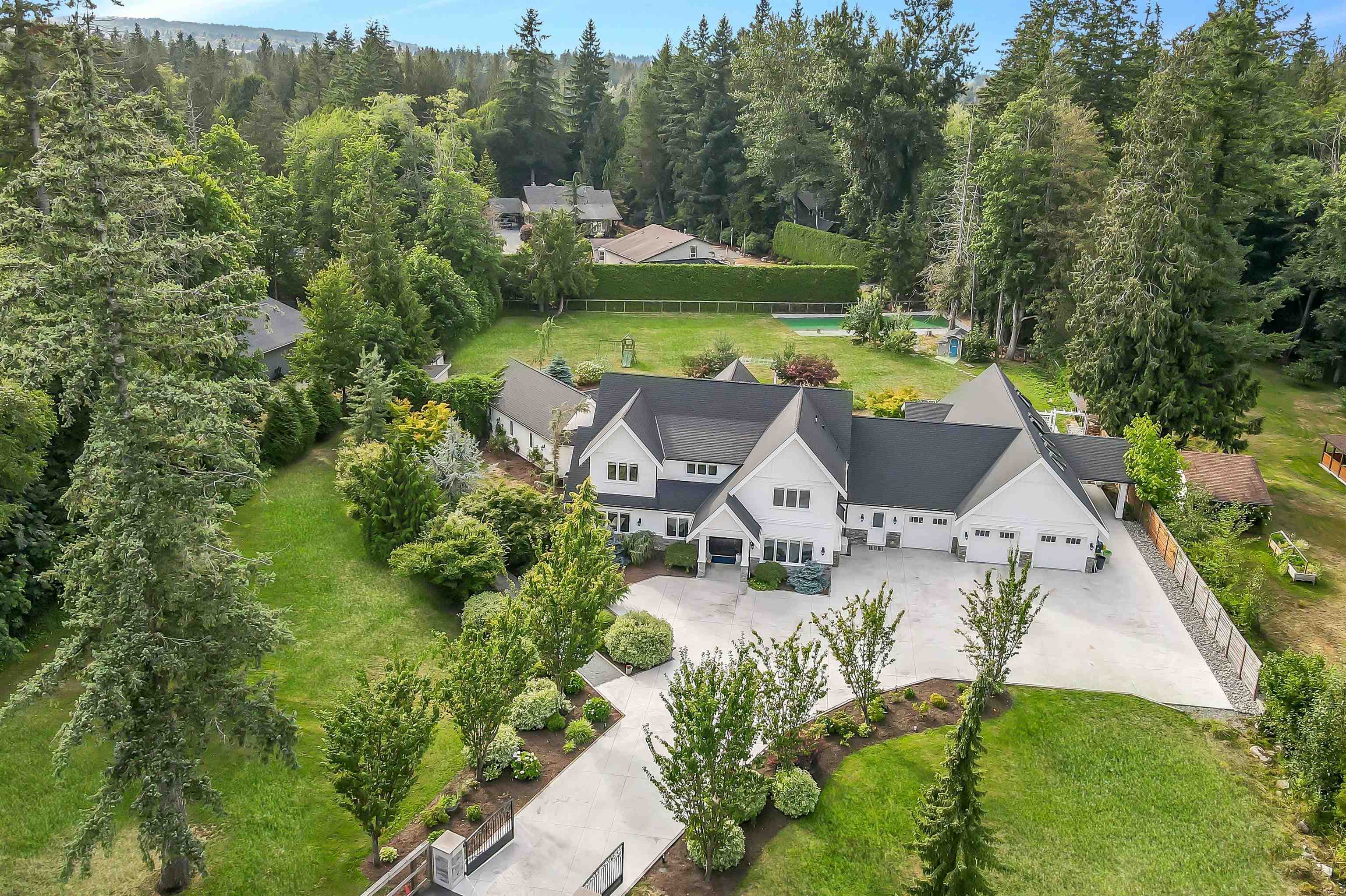 20053 Fernridge Crescent, Langley