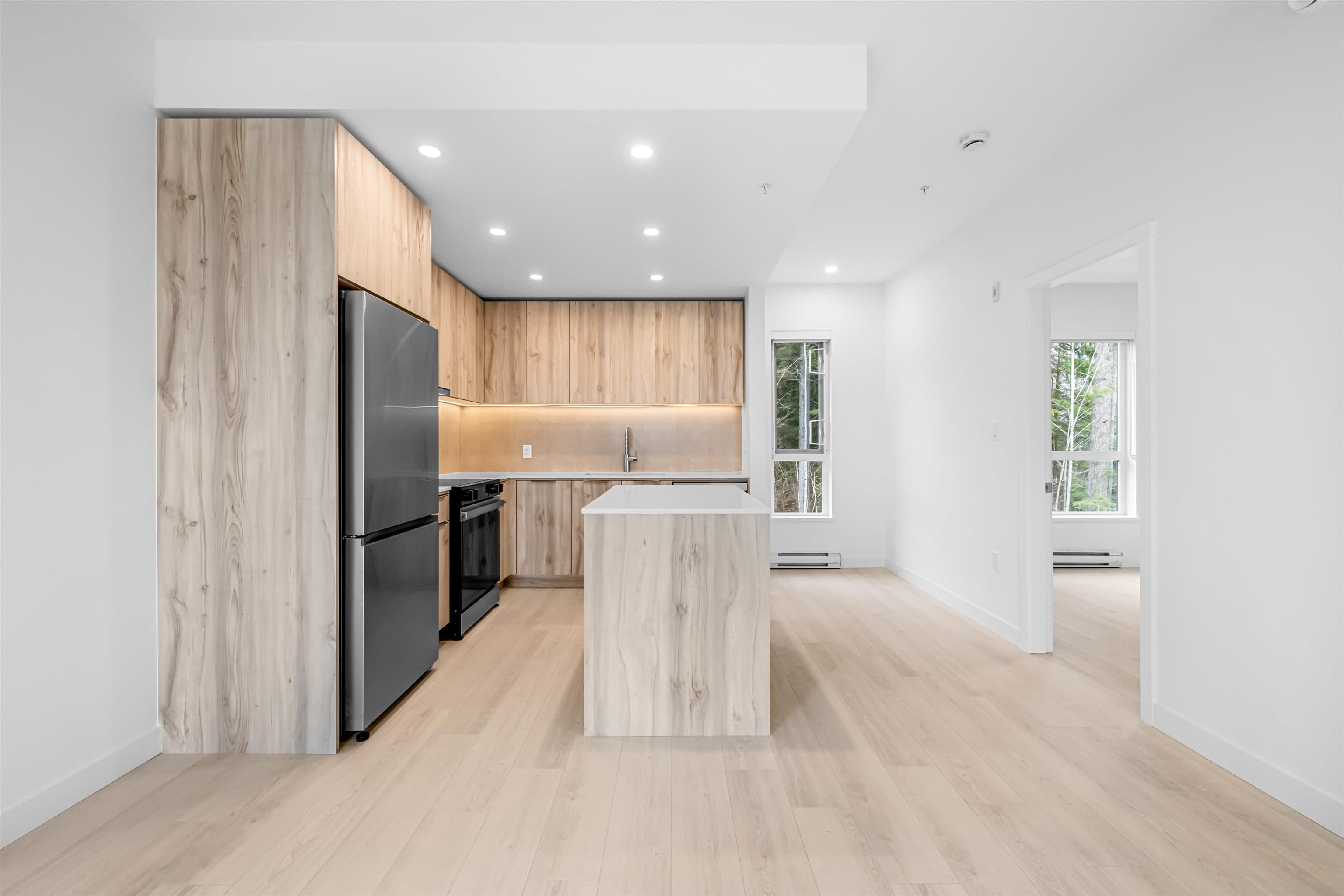408 - 3596 Malsum Drive, North Vancouver, V7G 0B2 — photo 5